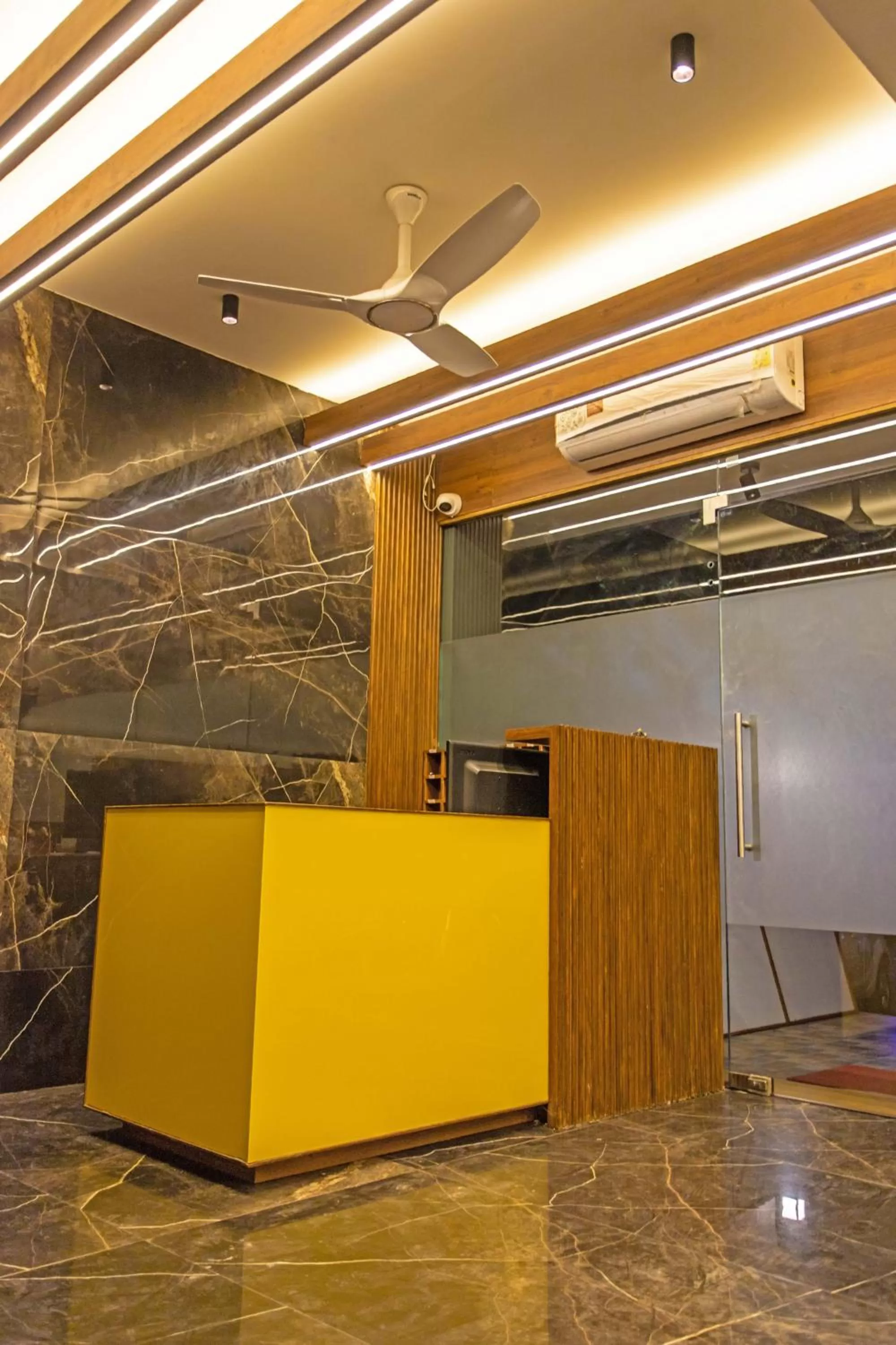 Facade/entrance in Nova Park