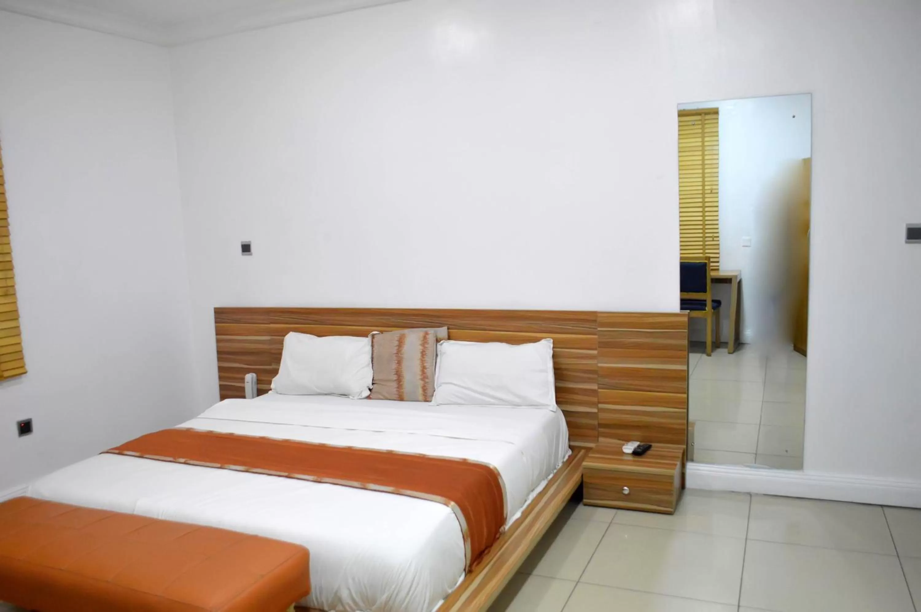 Bed in HIS Dulce Apartments