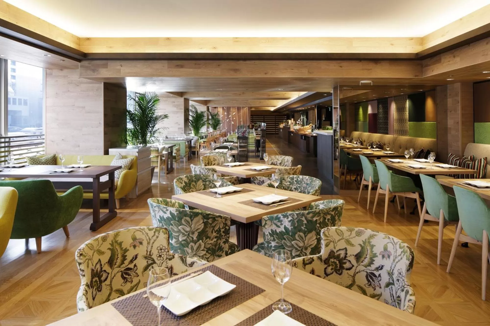 Restaurant/places to eat in Kyoto Tower Hotel