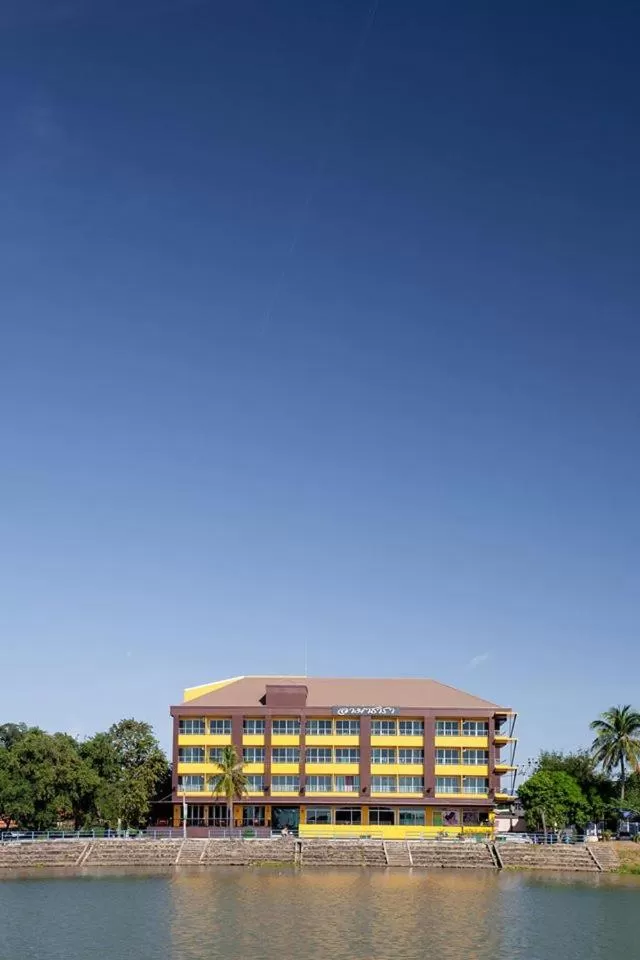 Property Building in Amatara Hotel