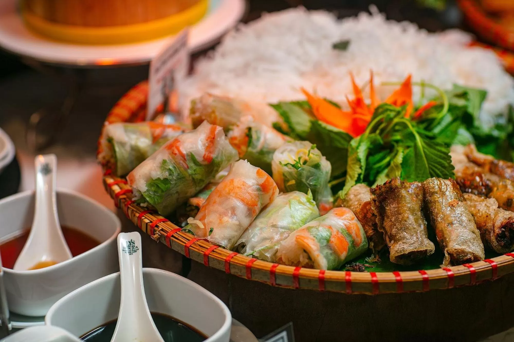 Food and drinks in Scent Premium Hotel