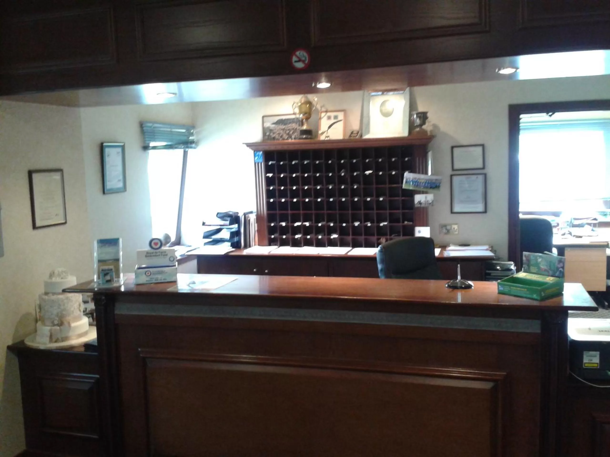 Lobby/Reception in The Weigh Inn Hotel & Lodges