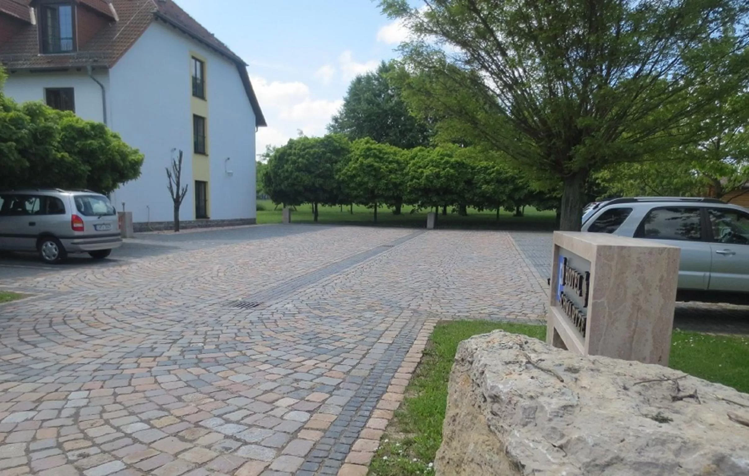Facade/entrance in Hotel Schwartze