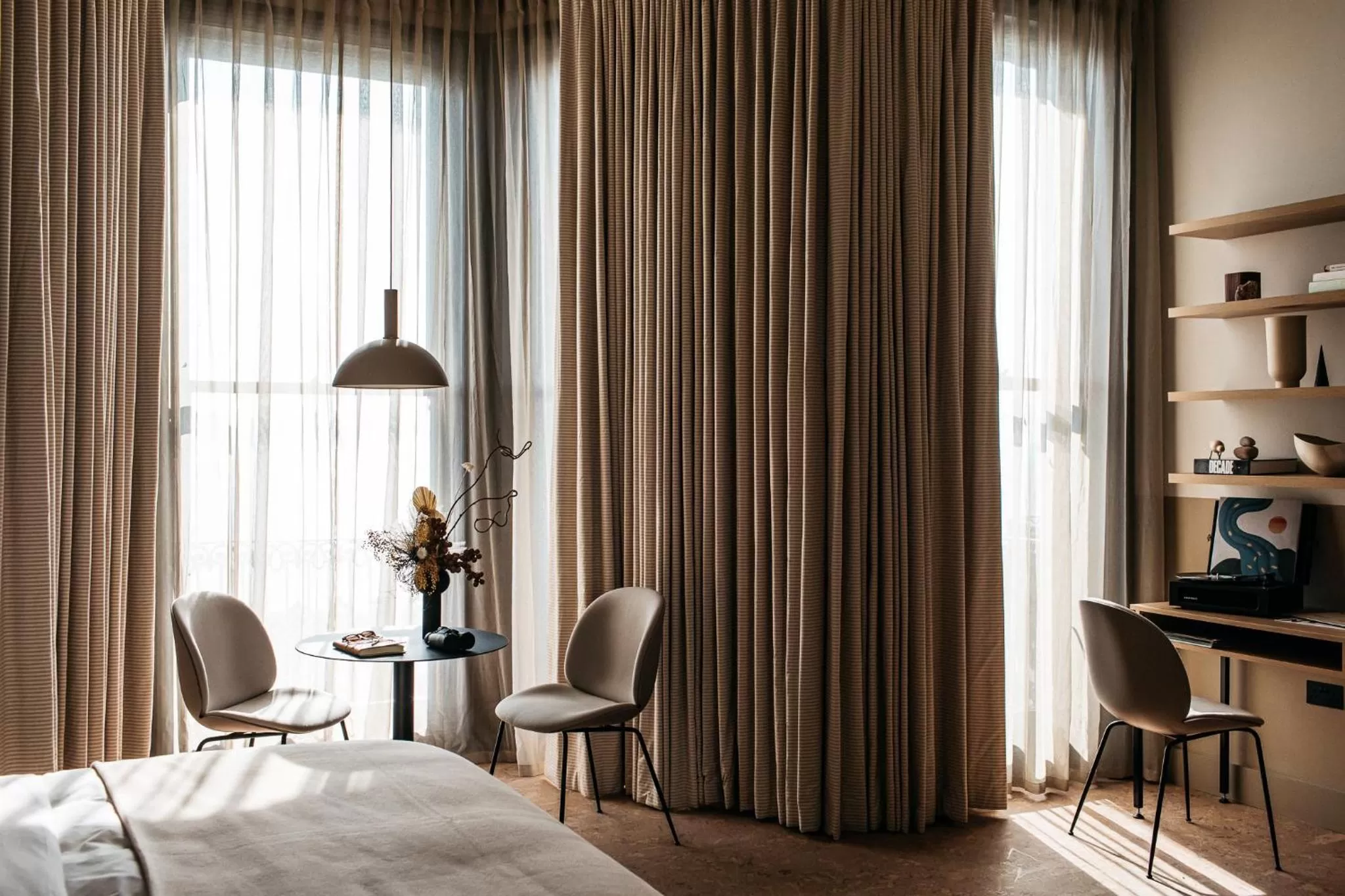 Bedroom, Bed in Port Hotel