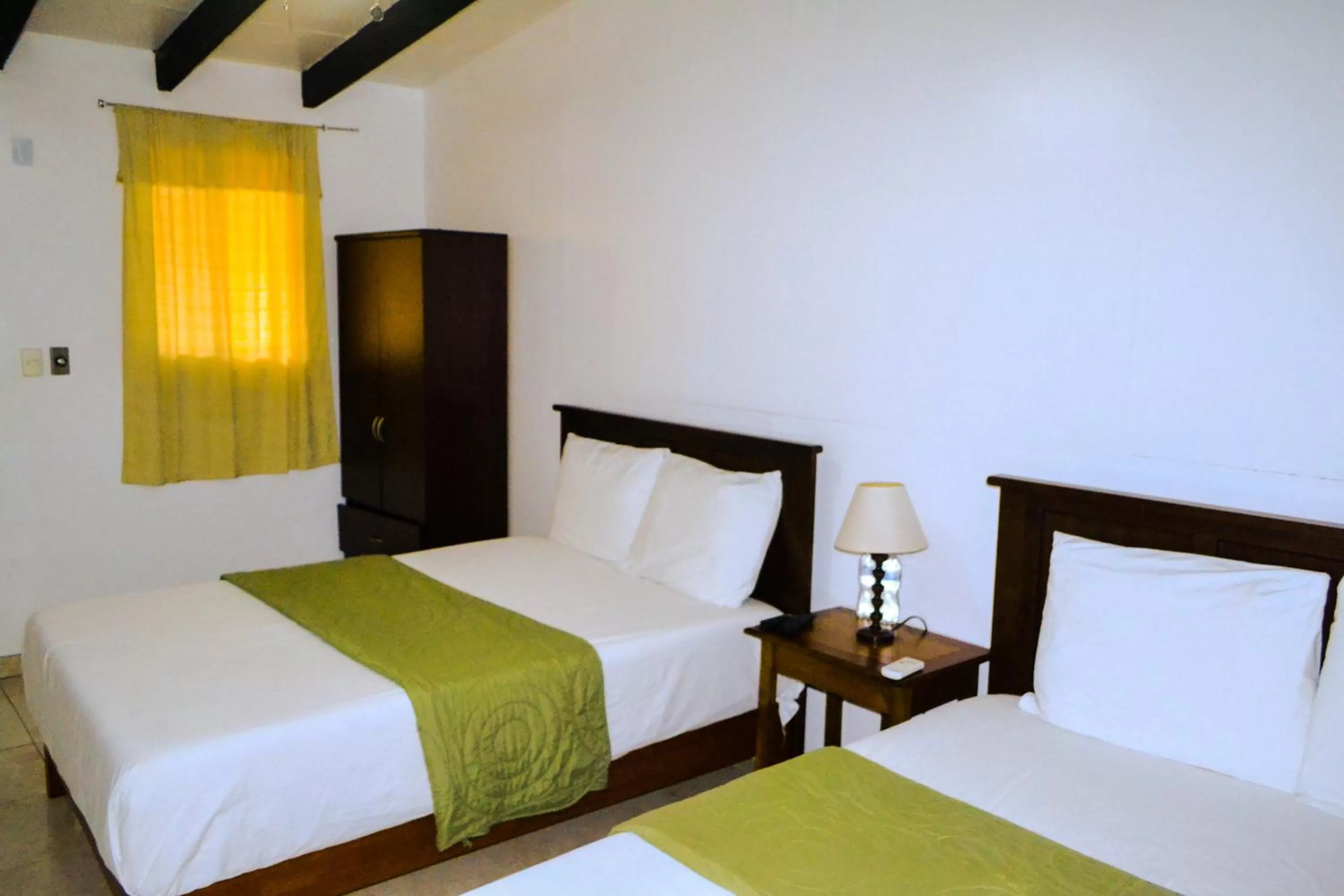 Standard Double Room - single occupancy in Habitation Des Lauriers