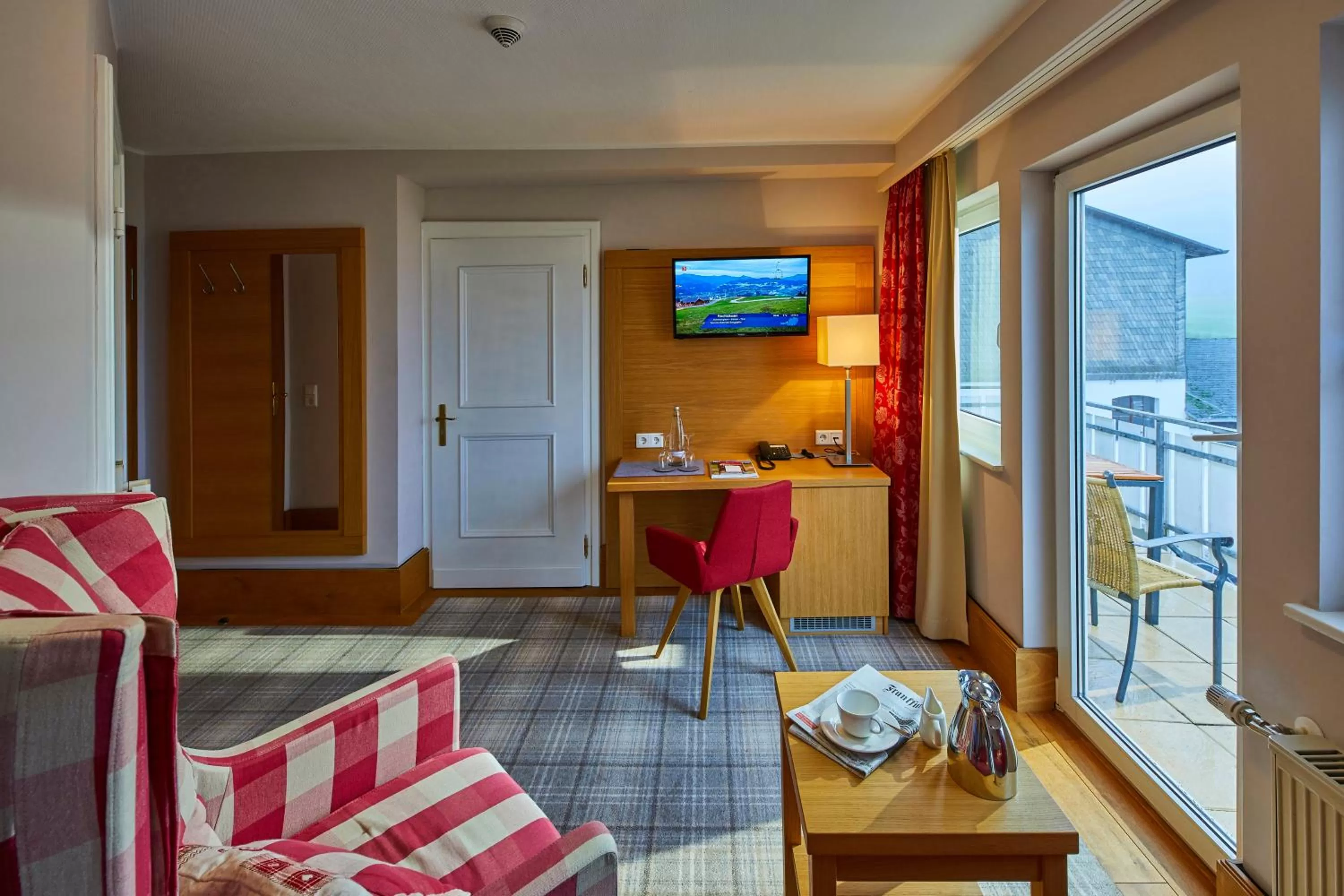 TV and multimedia, TV/Entertainment Center in Hotel Rimberg