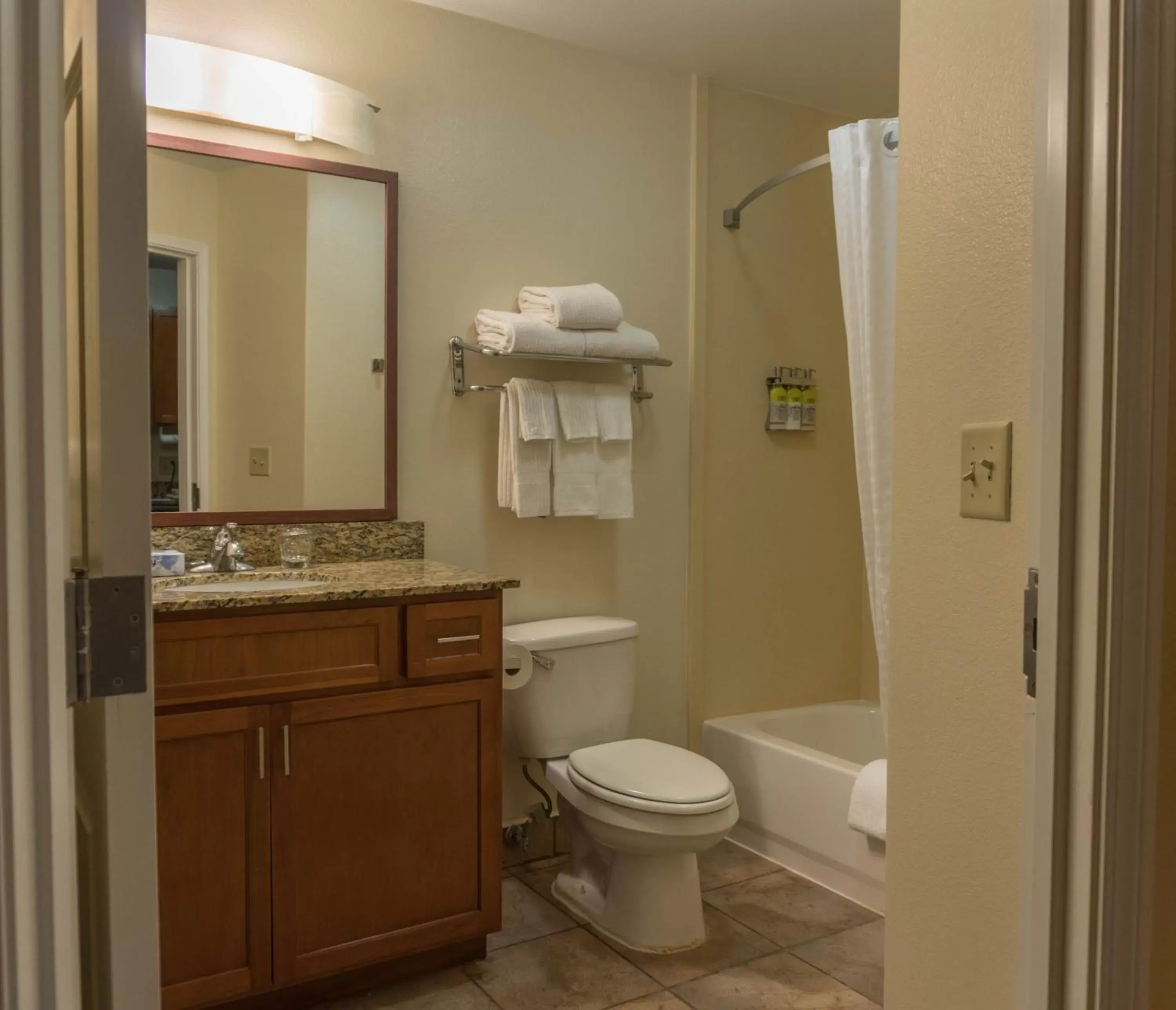 Studio Suite with Two Queen Beds in Candlewood Suites Abilene by IHG Studio Suite with Two Queen Beds in Candlewood Suites Abilene by IHG