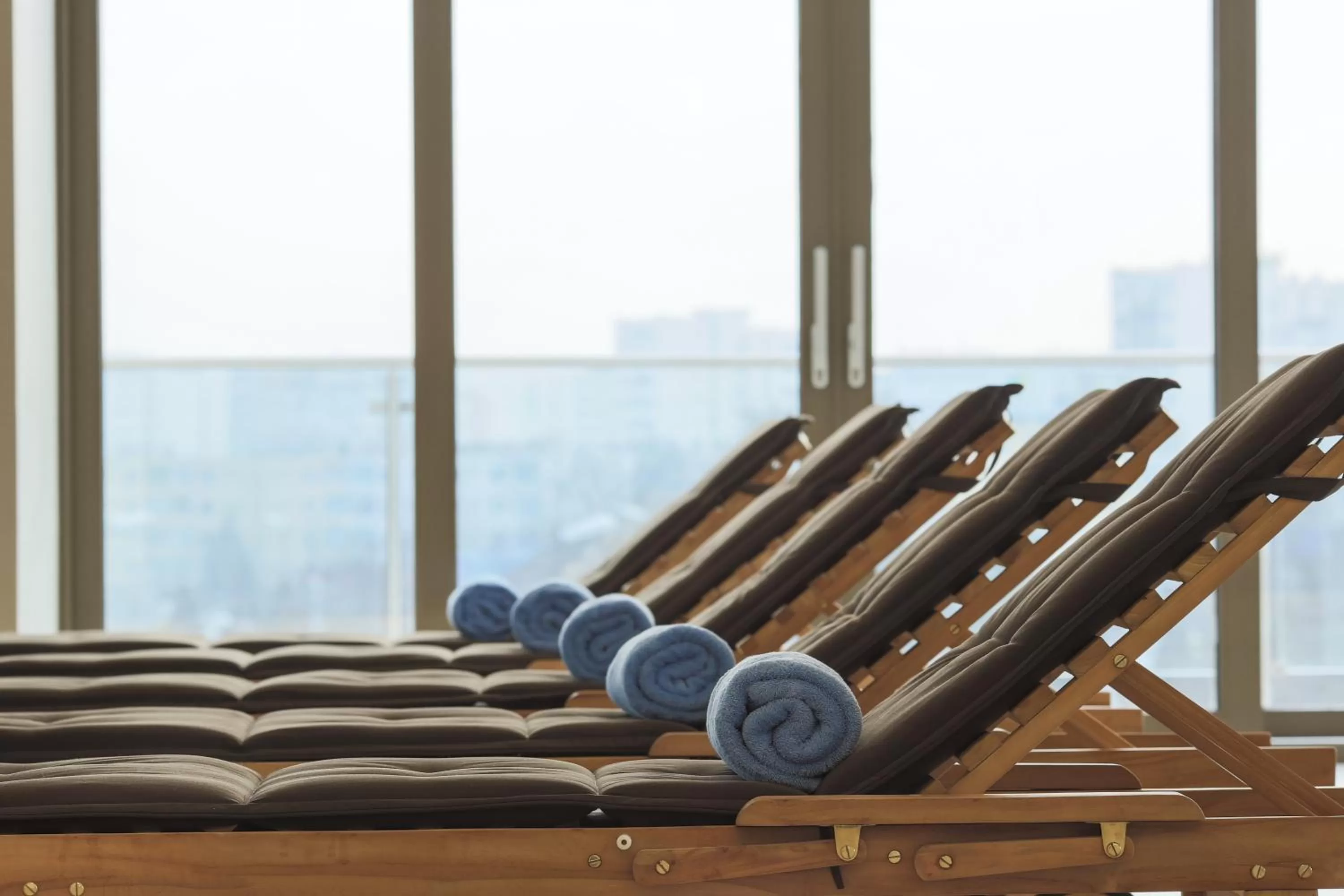 Swimming pool in Hotel International Iasi
