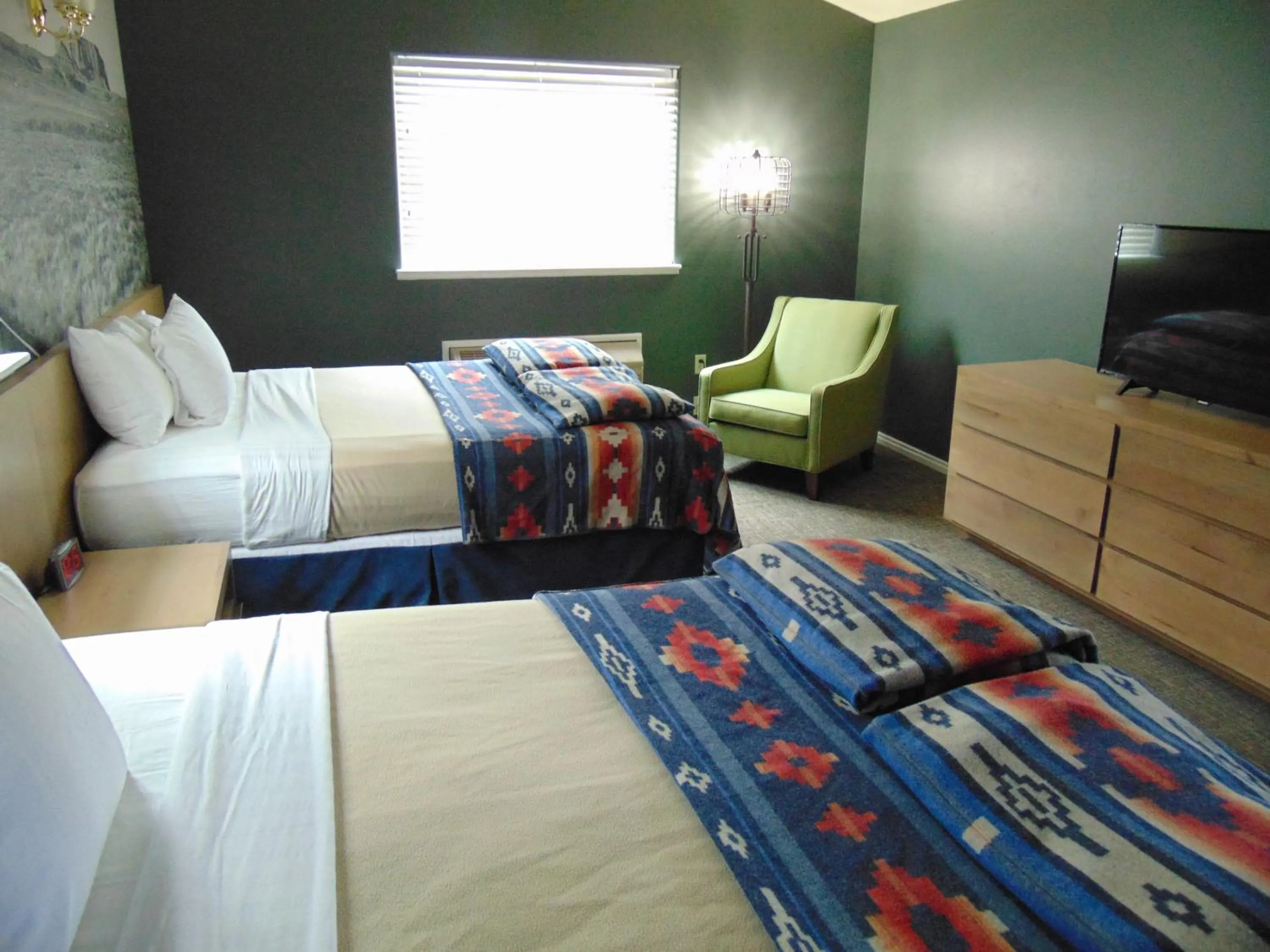 Bed in Bryce Canyon Resort