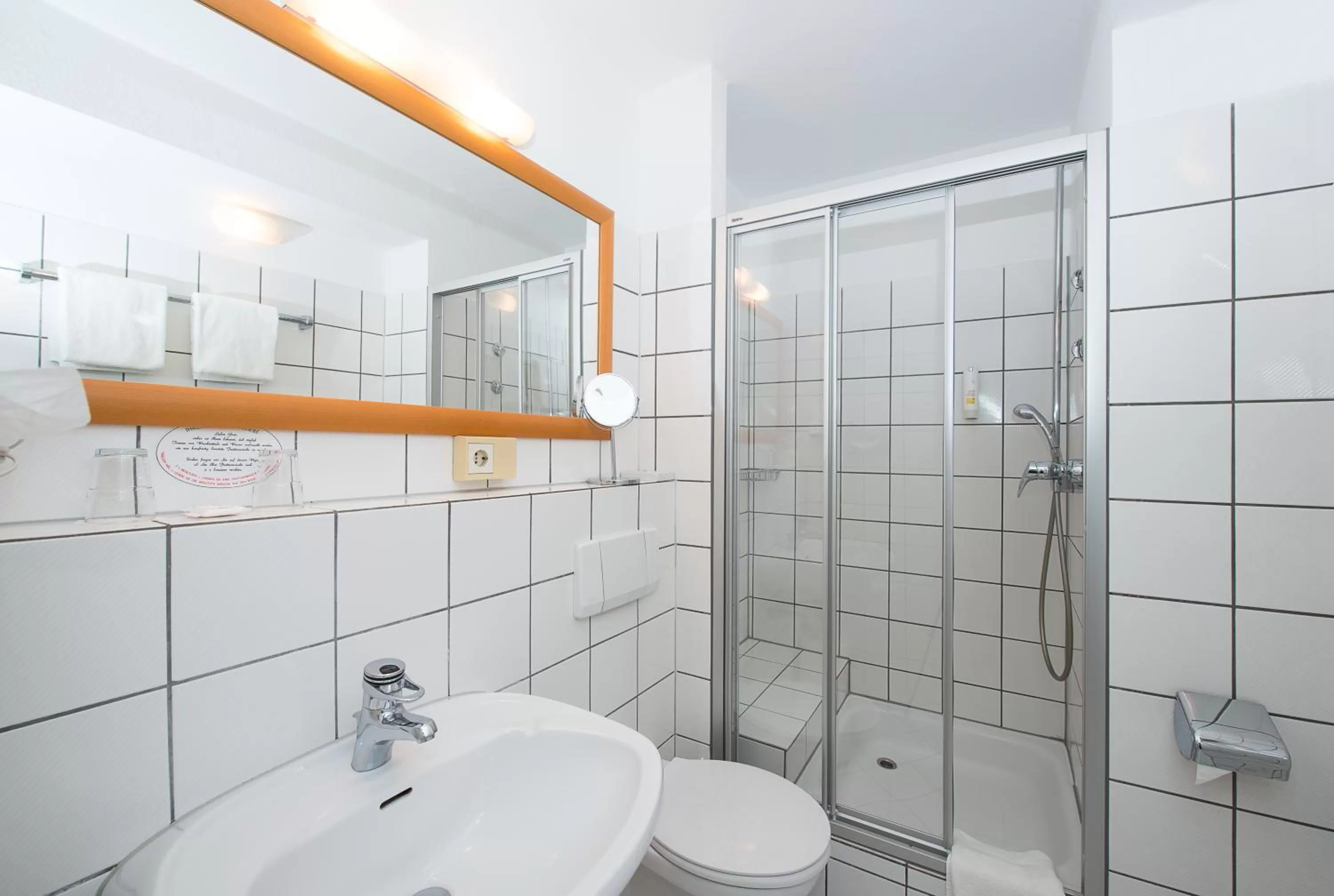 Bathroom in Comfort Garni Stadtzentrum Hotel