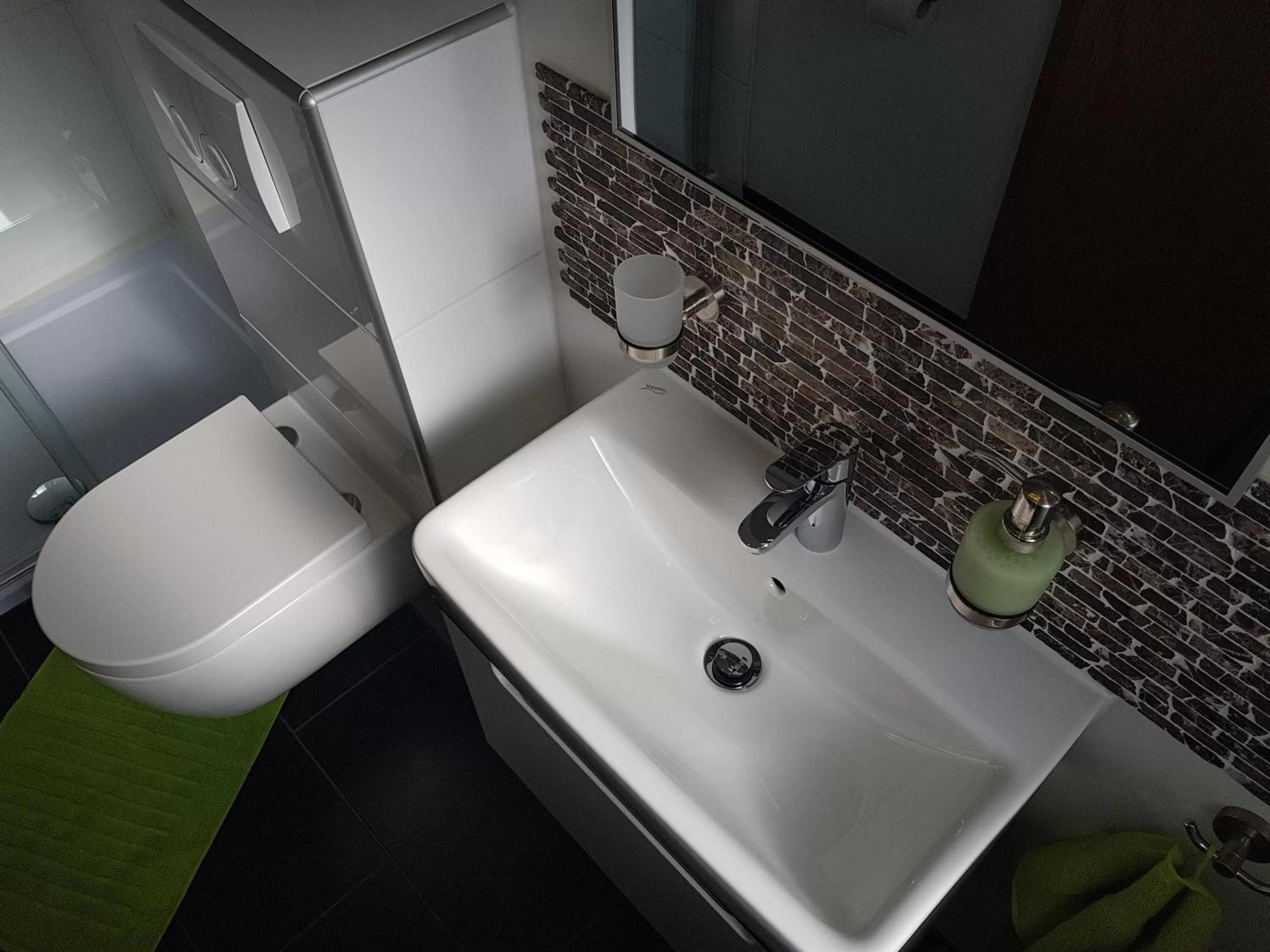 Bathroom in Hotel Exquisite