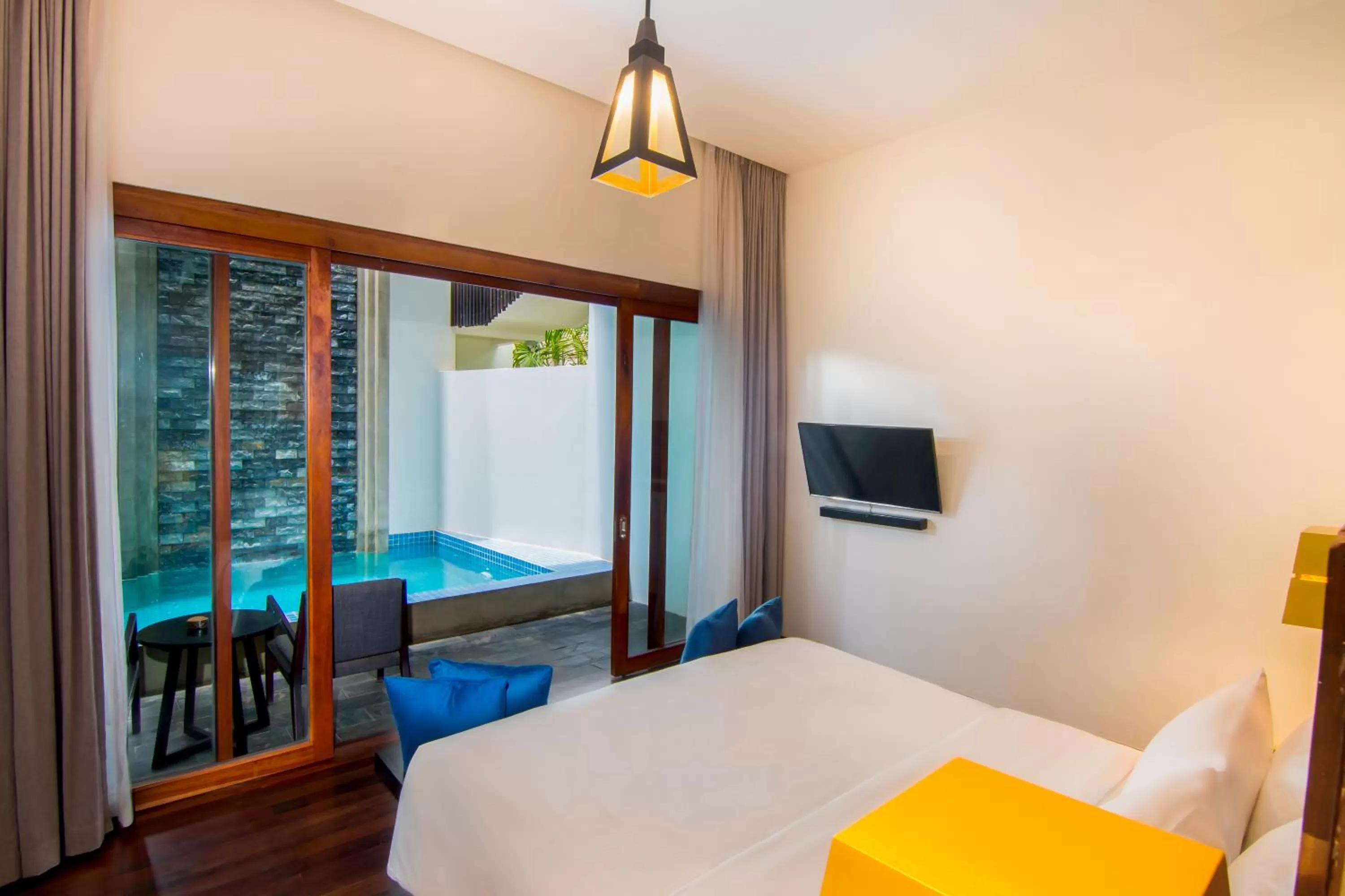 Photo of the whole room, Bed in Apsara Residence Hotel