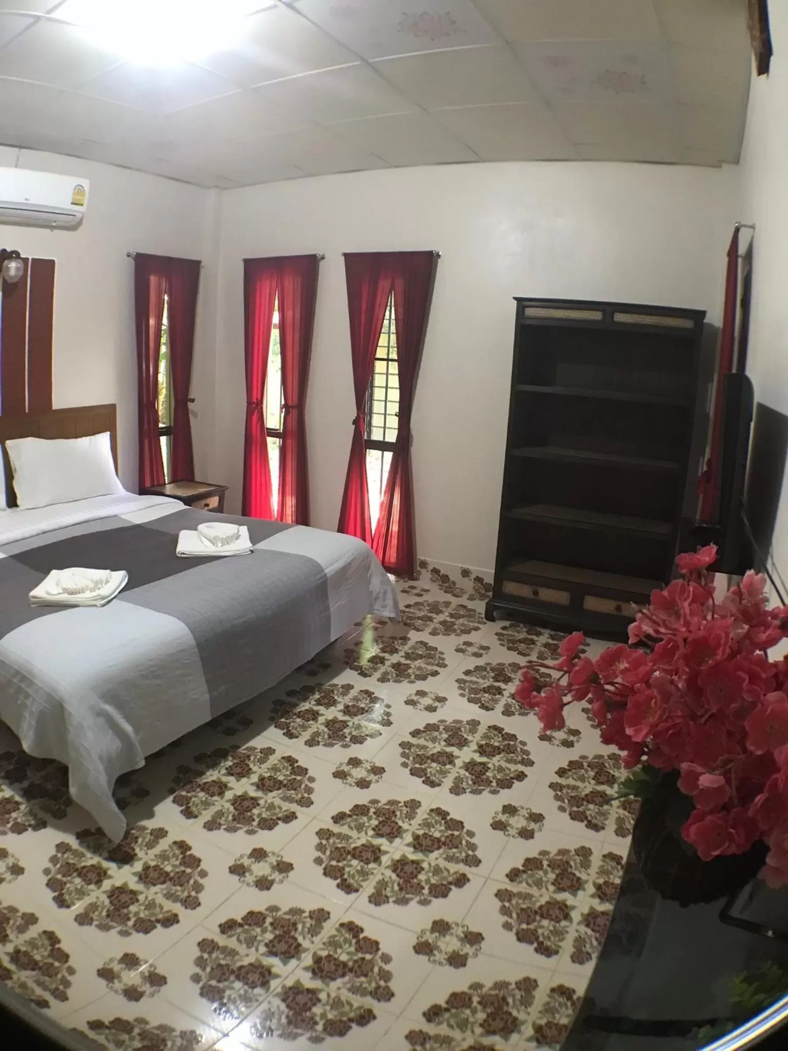 Bedroom, Bed in Fine Times Resort