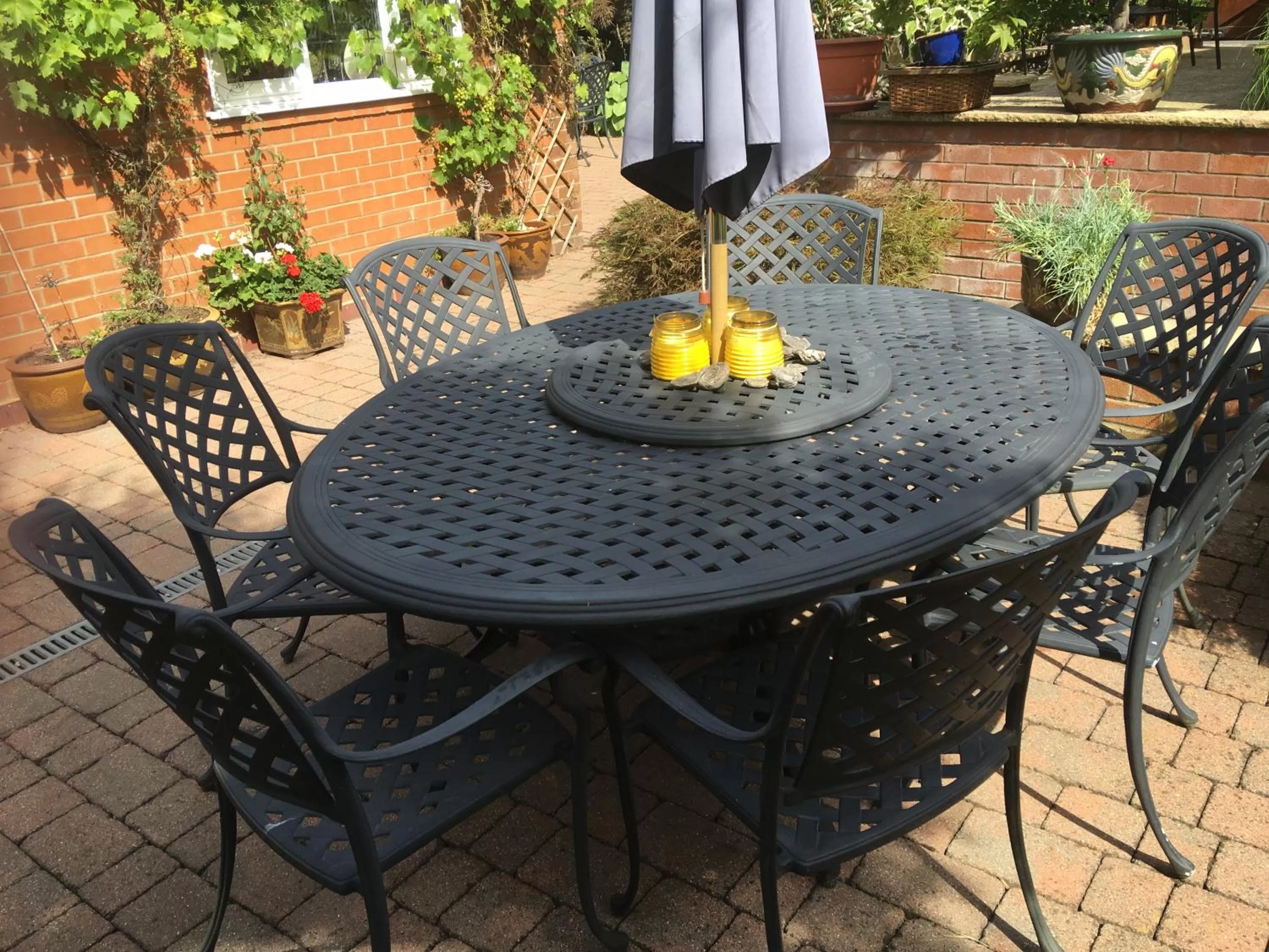 Garden in Grove House Bed & Breakfast