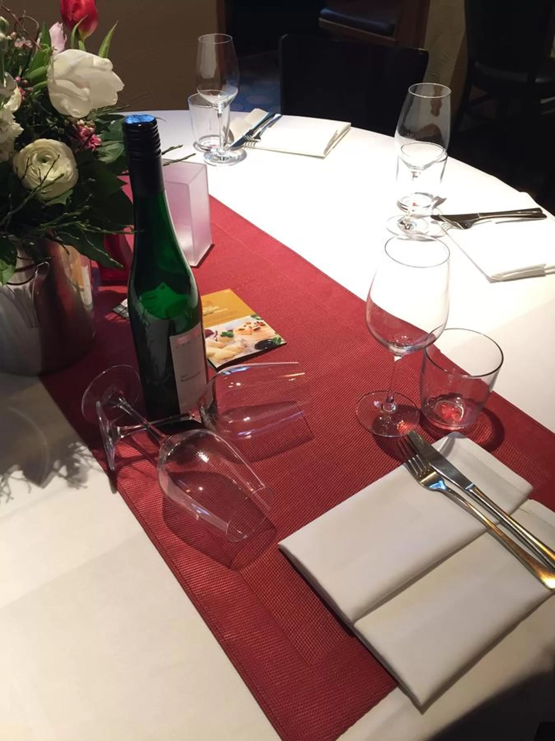 Restaurant/places to eat in Hotel Hoppe