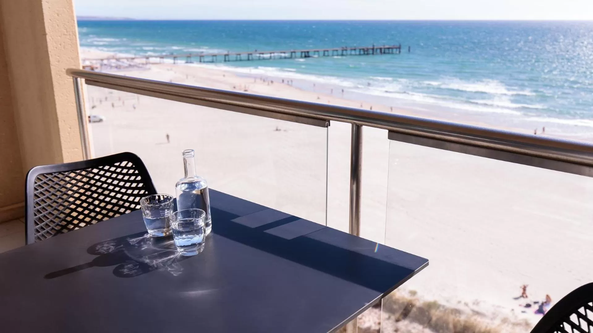 Balcony/Terrace in Oaks Glenelg Plaza Pier Suites
