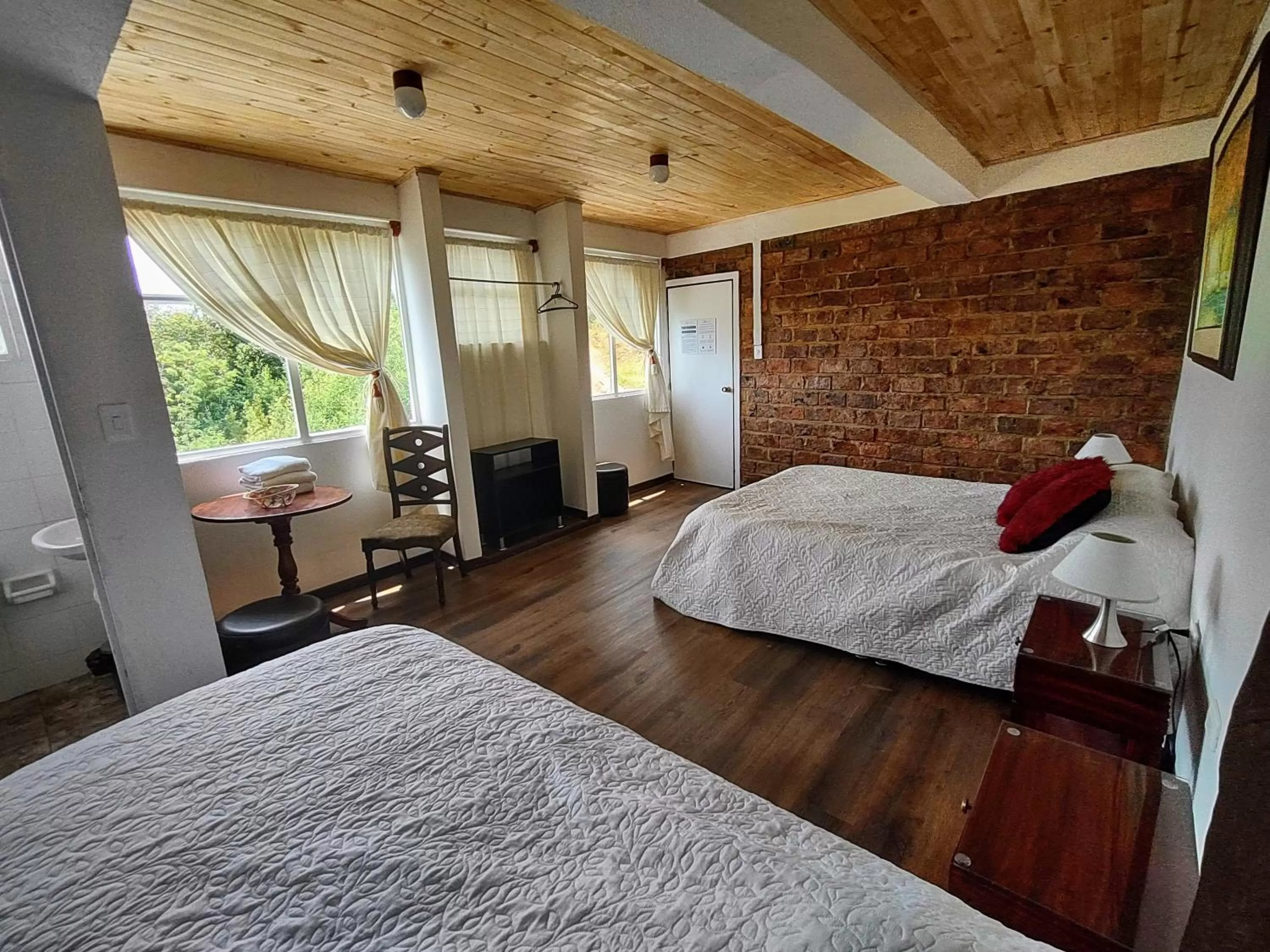 Bedroom, Bed in Refugio Génesis habitaciones Lago de Tota