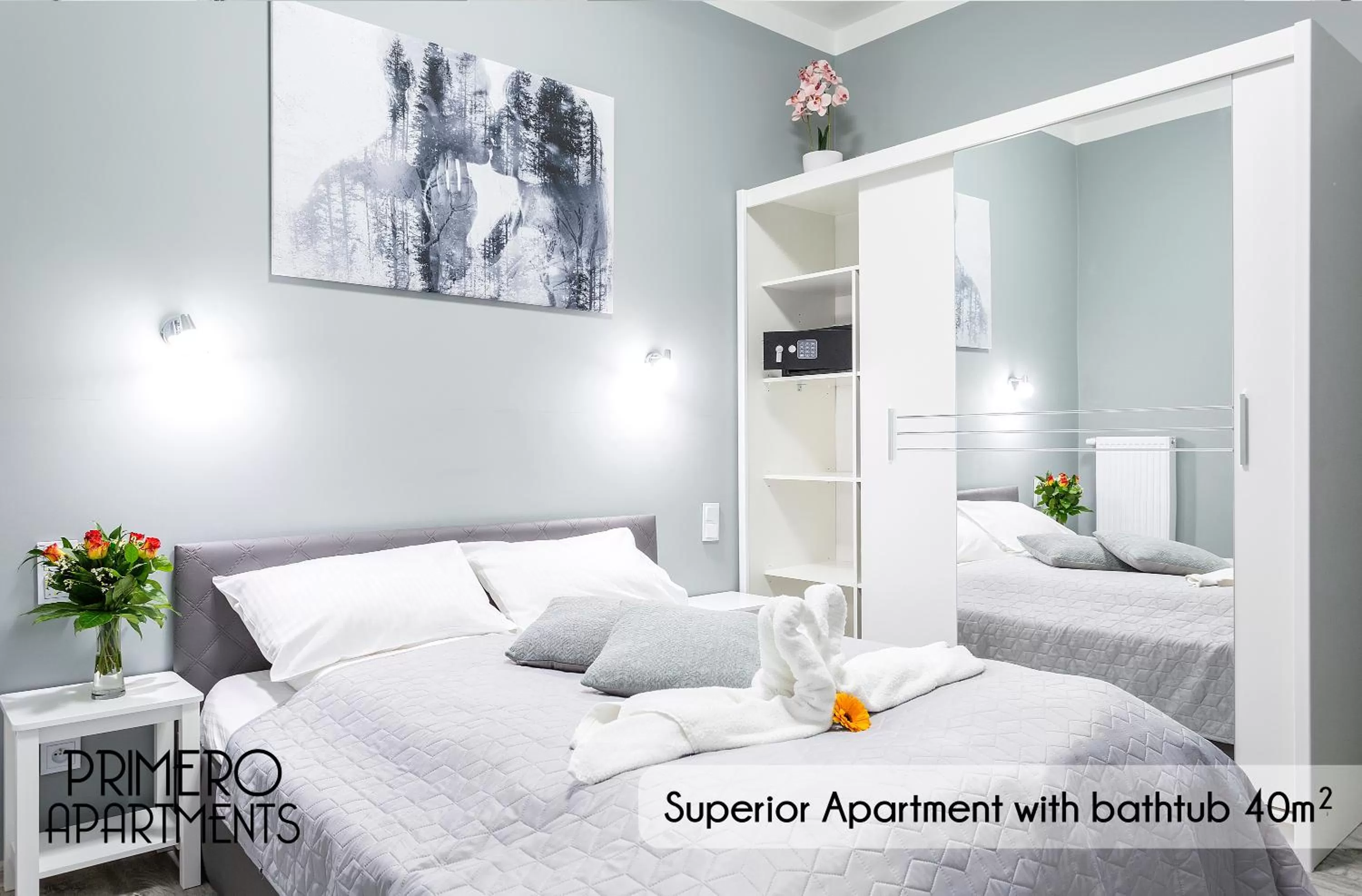 Bed in PRIMERO Elegant Apartments KRAKÓW Old Town