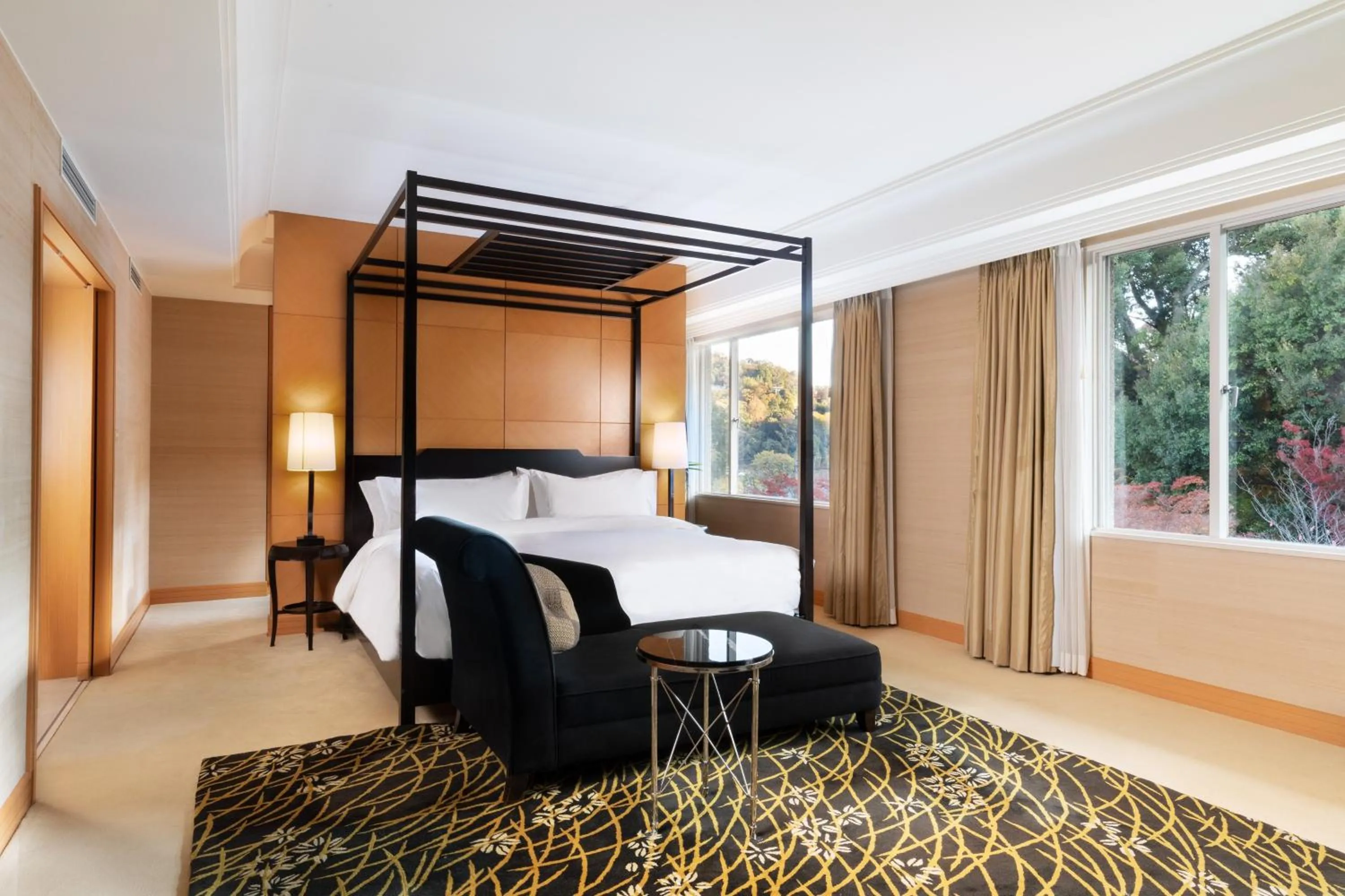 Photo of the whole room, Bed in The Westin Miyako Kyoto