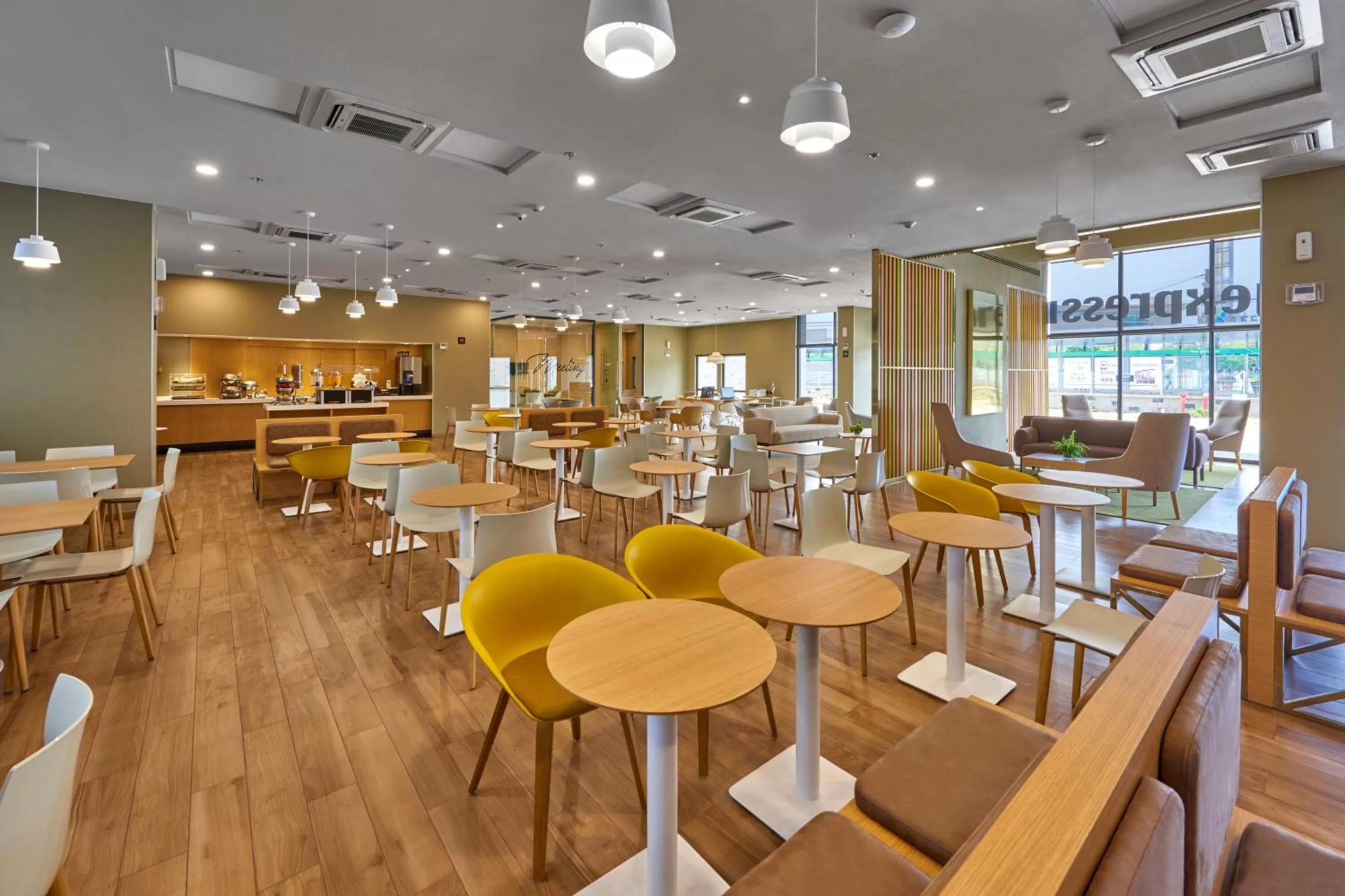 Breakfast in City Express Plus by Marriott Leon Centro de Convenciones