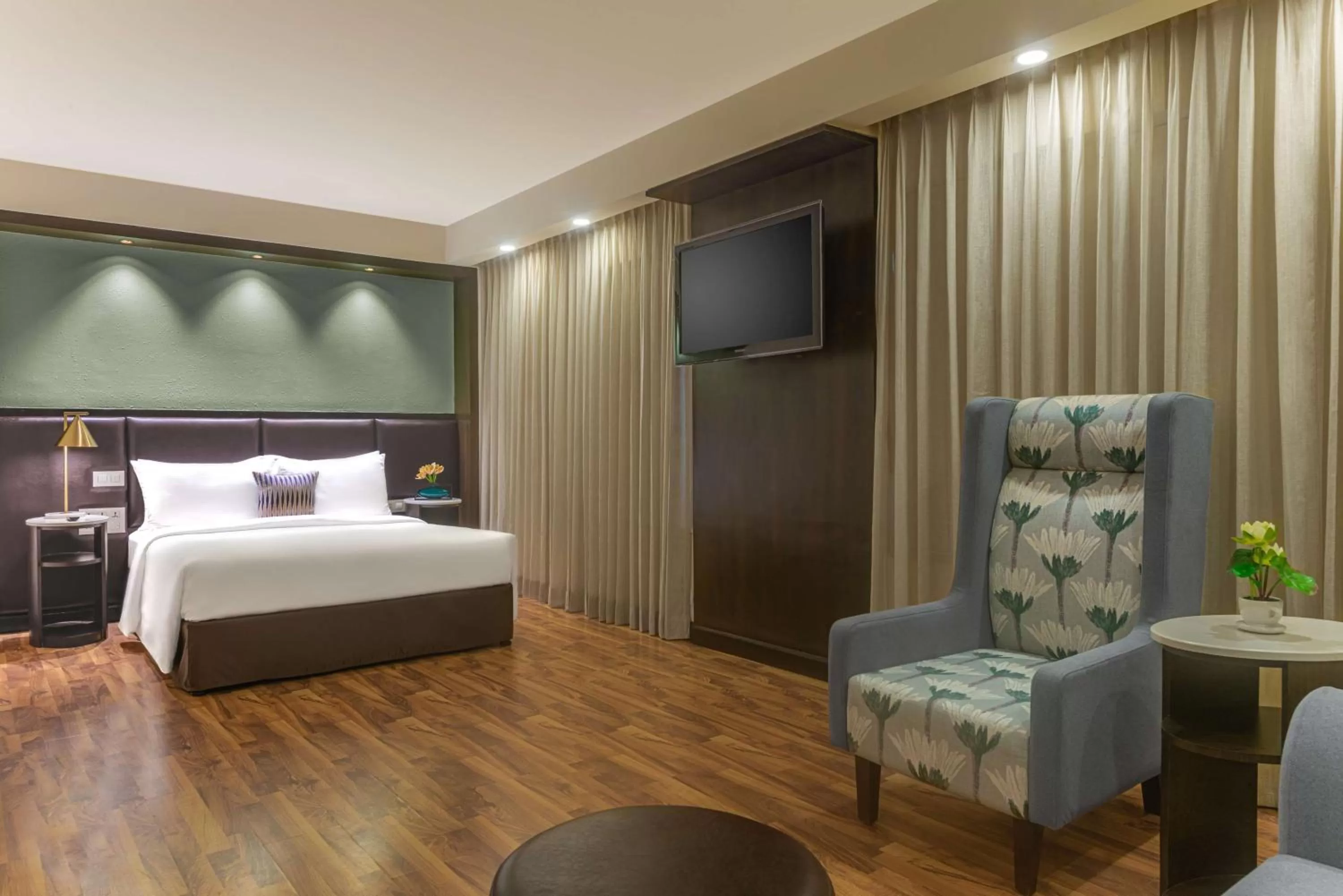 Bed in Hampton by Hilton Vadodara-Alkapuri