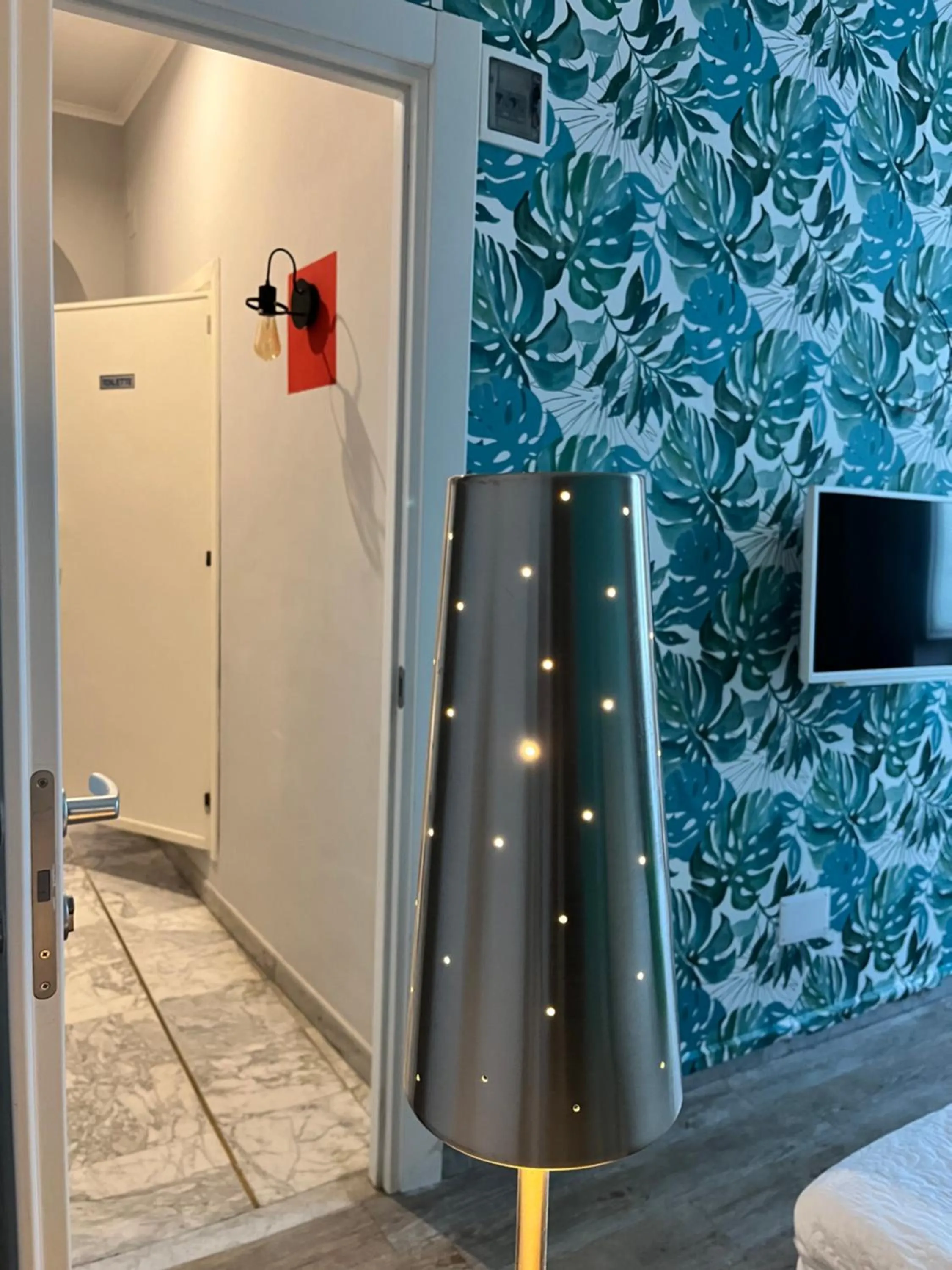 wardrobe in H Rooms boutique Hotel