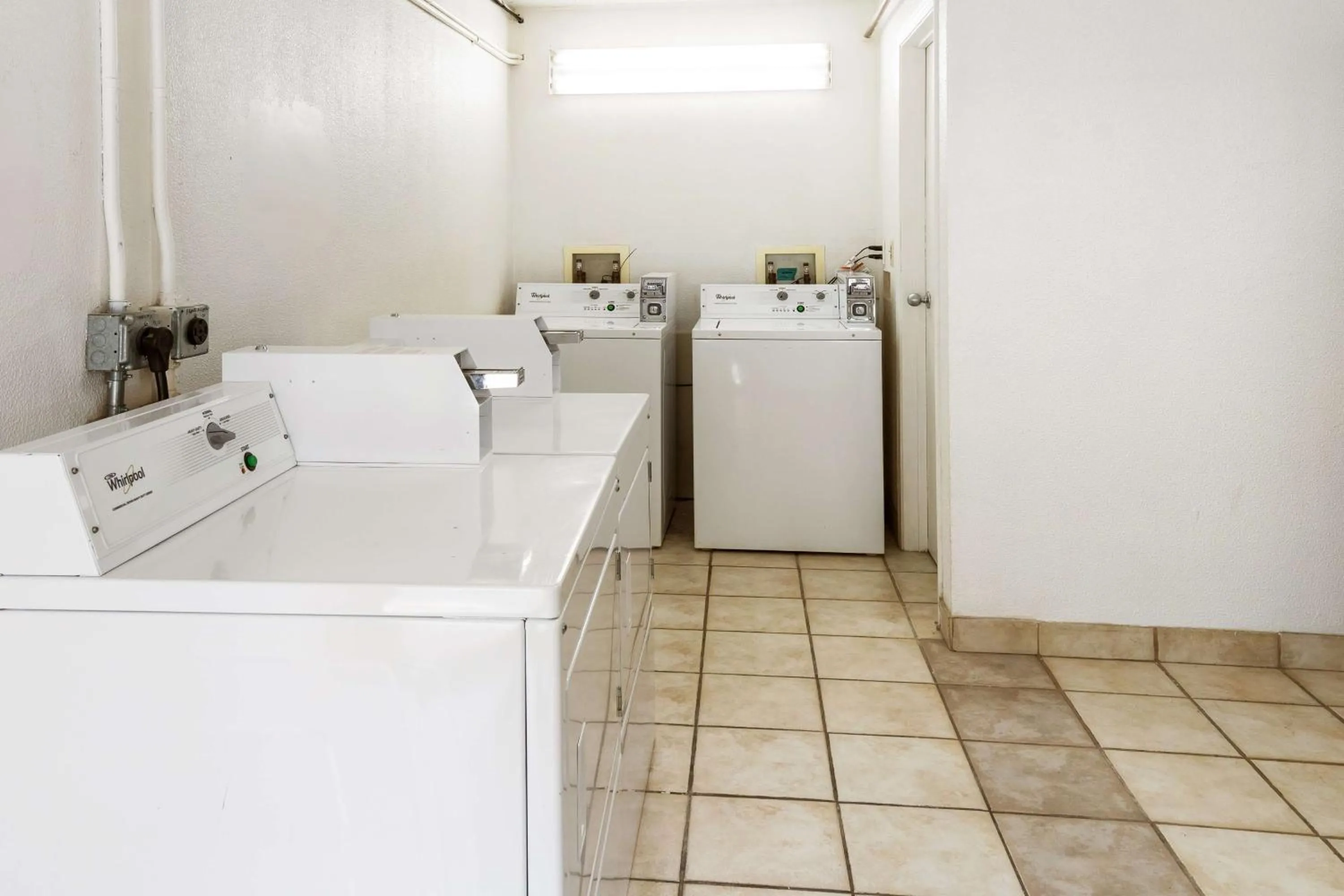 On site in Motel 6-Dayton, OH - Englewood