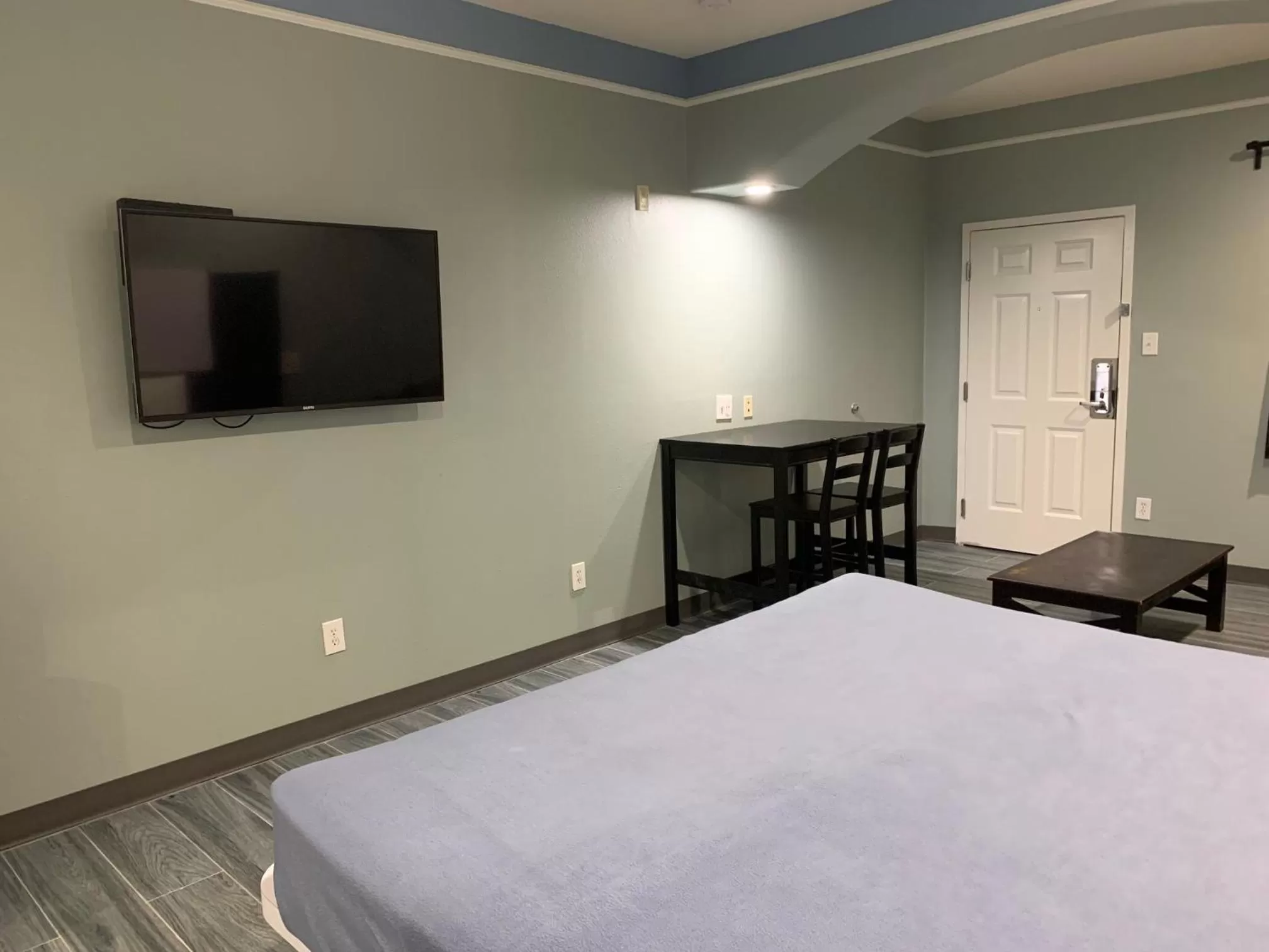 Bed in Crystal Suites