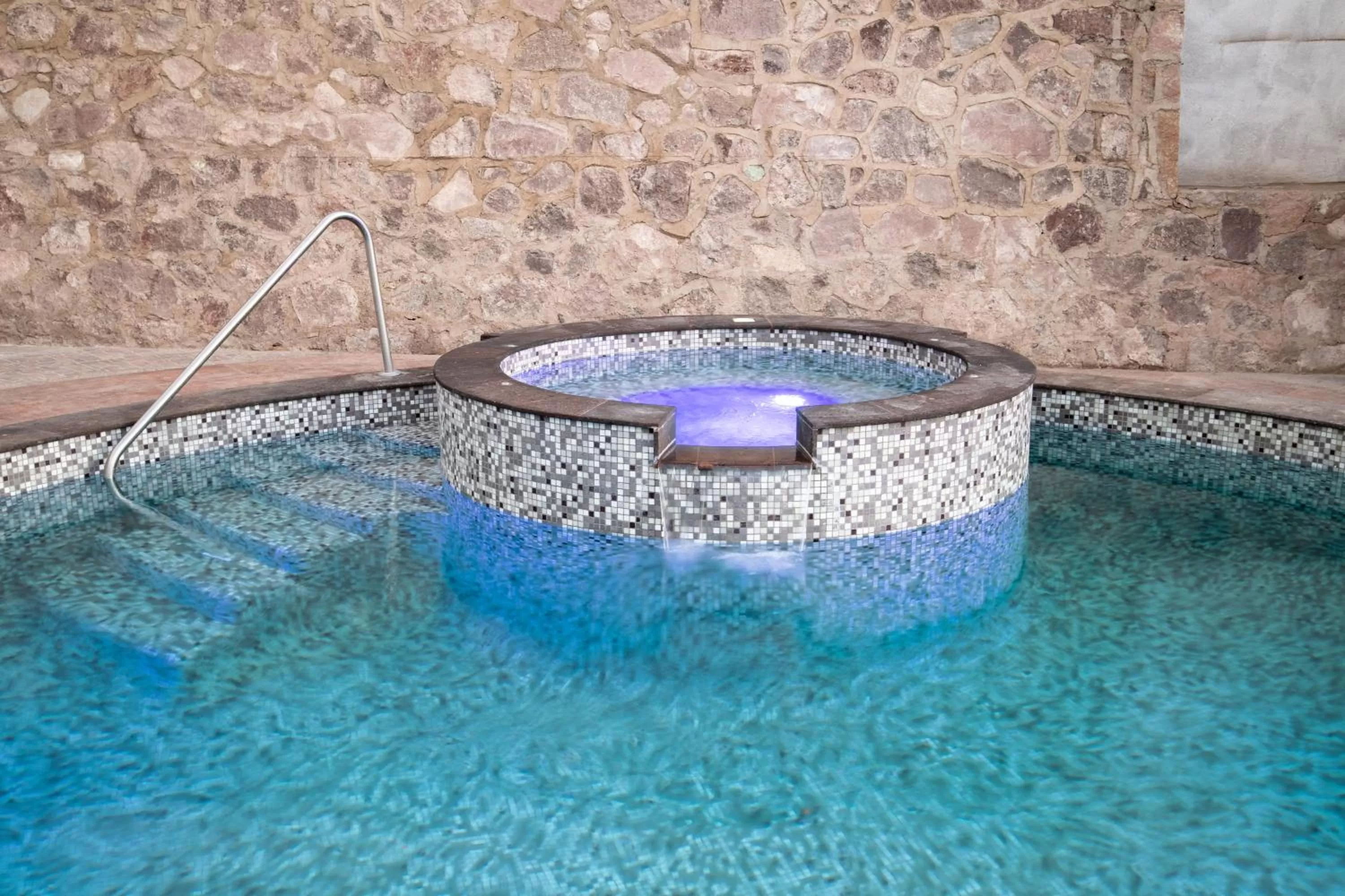 Property building in Casa de Tillie