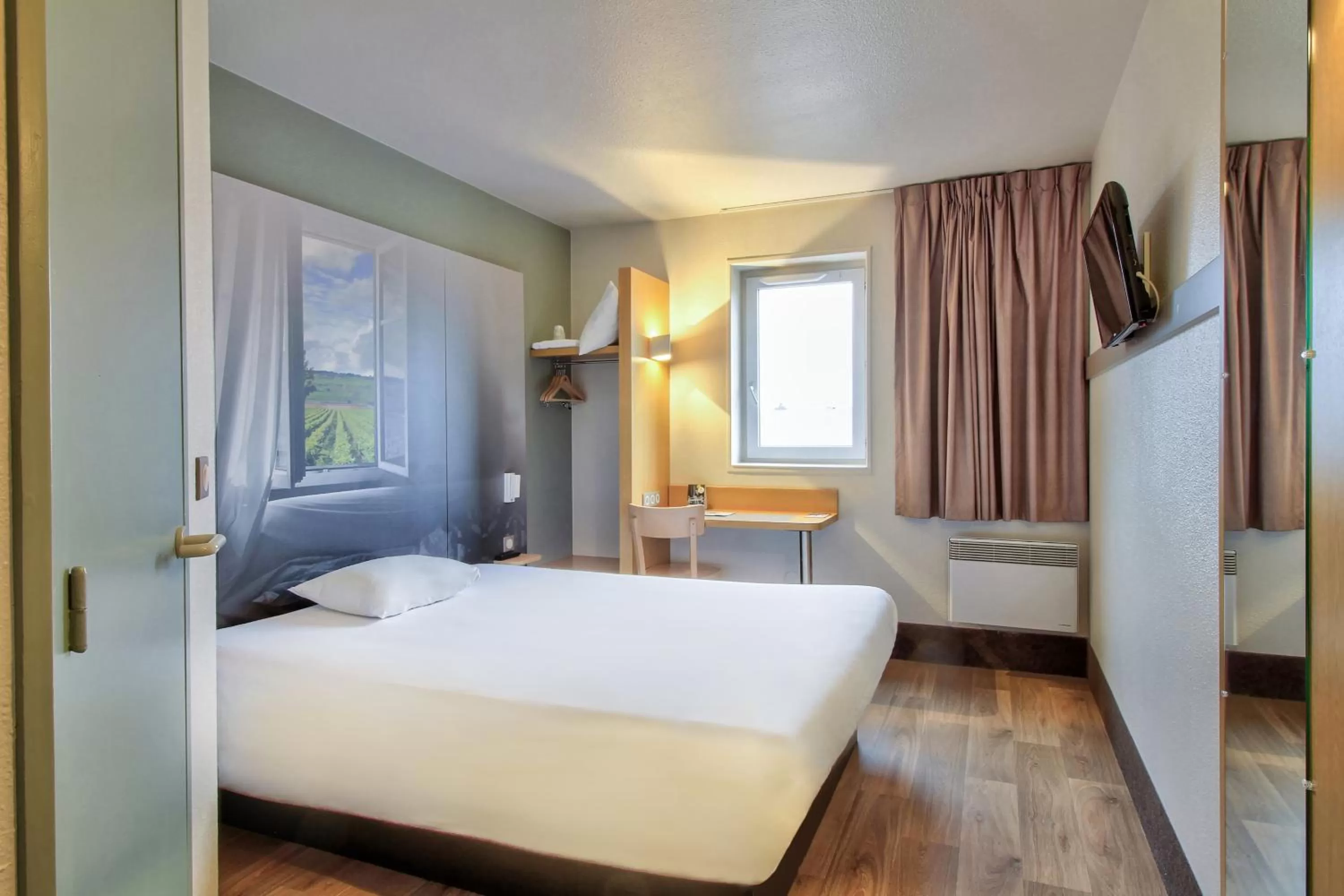 Double Room in B&B HOTEL Beaune Sud 2