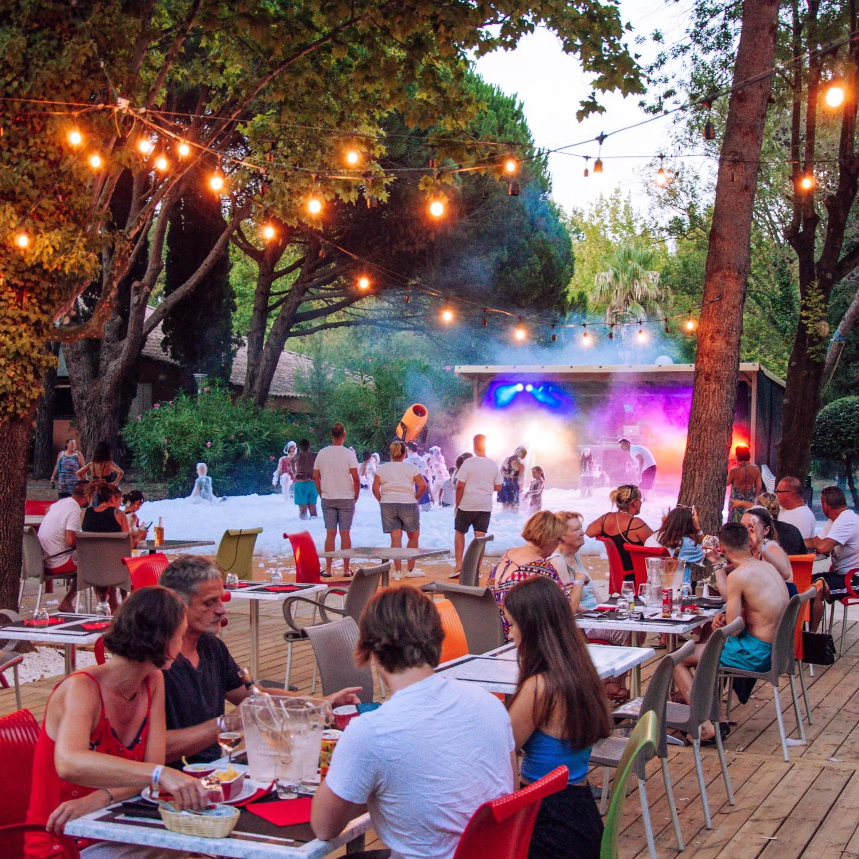 Restaurant/places to eat in Marina Hôtel Club