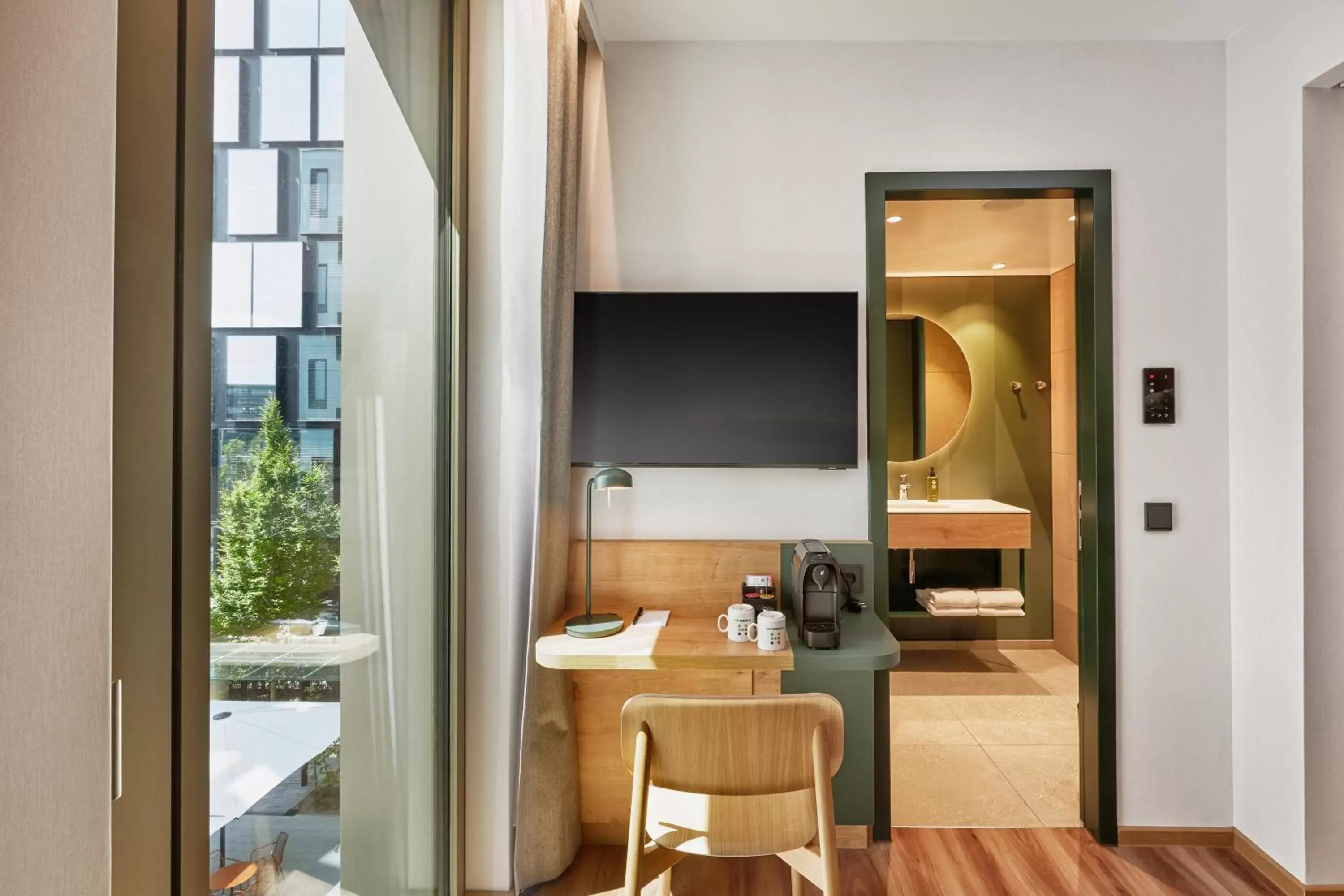 Superior Twin Room in H+ Hotel Frankfurt Eschborn Superior Twin Room in H+ Hotel Frankfurt Eschborn