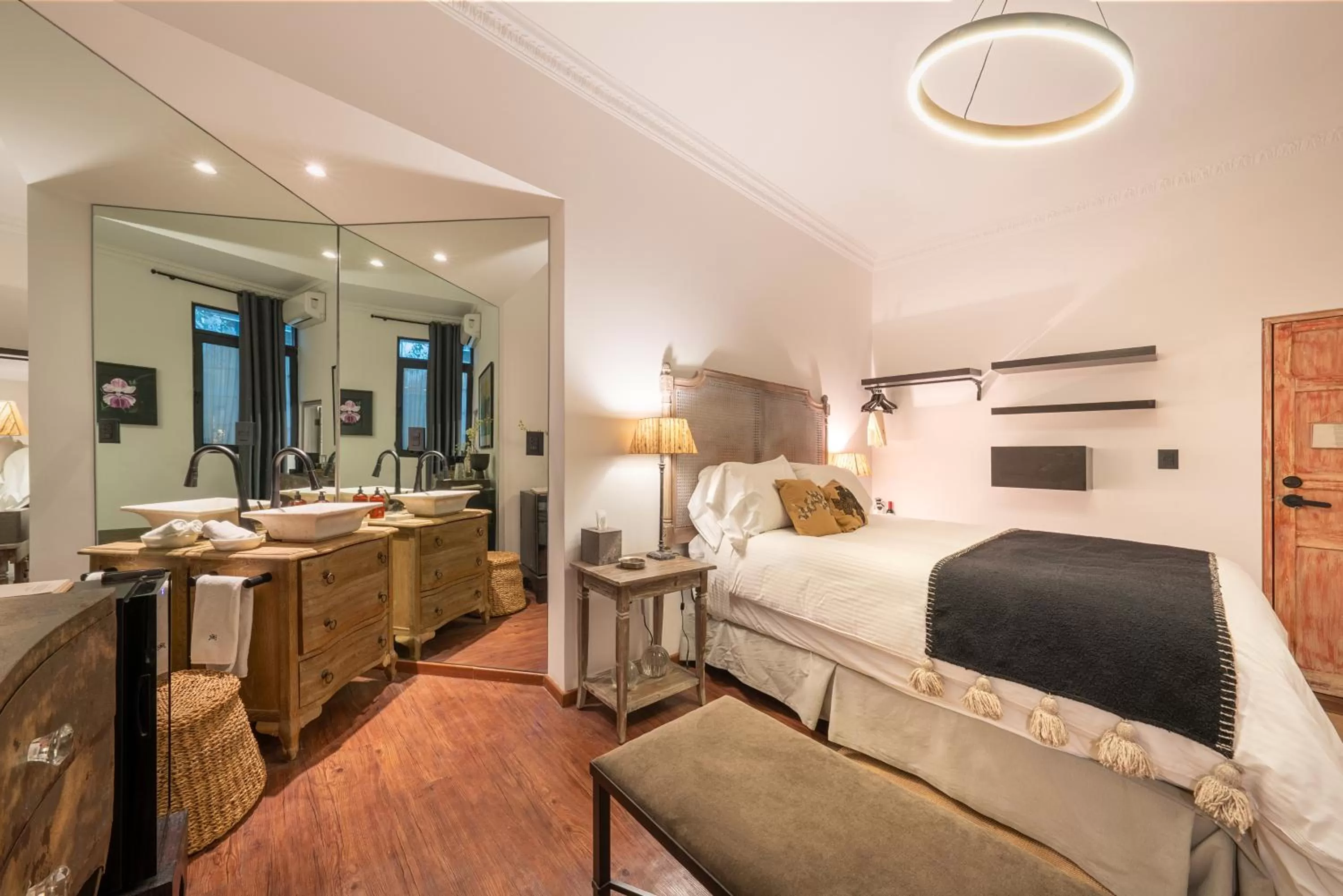 Bed in Orchid House Mexico City