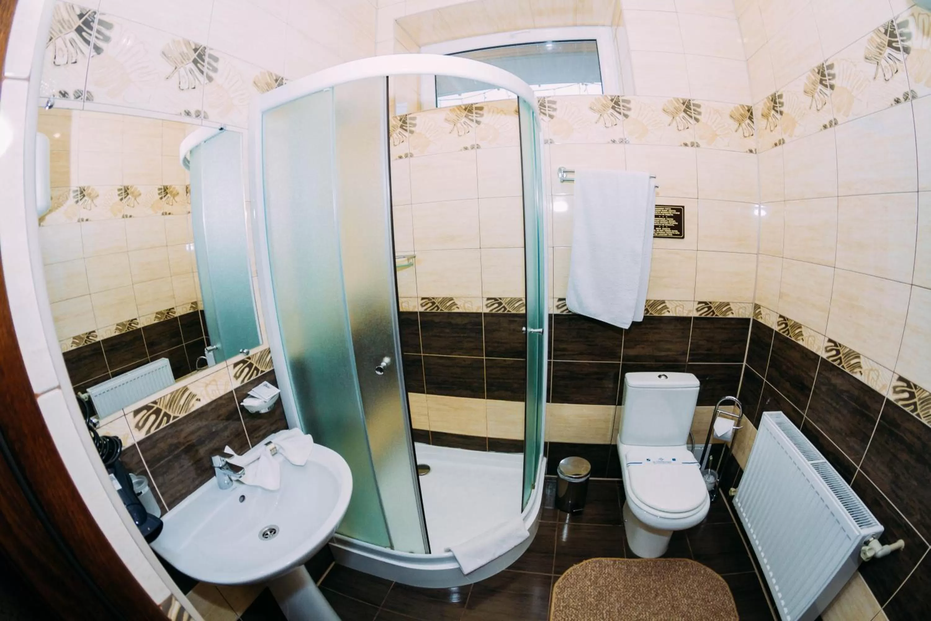 Bathroom in Delta Hotel