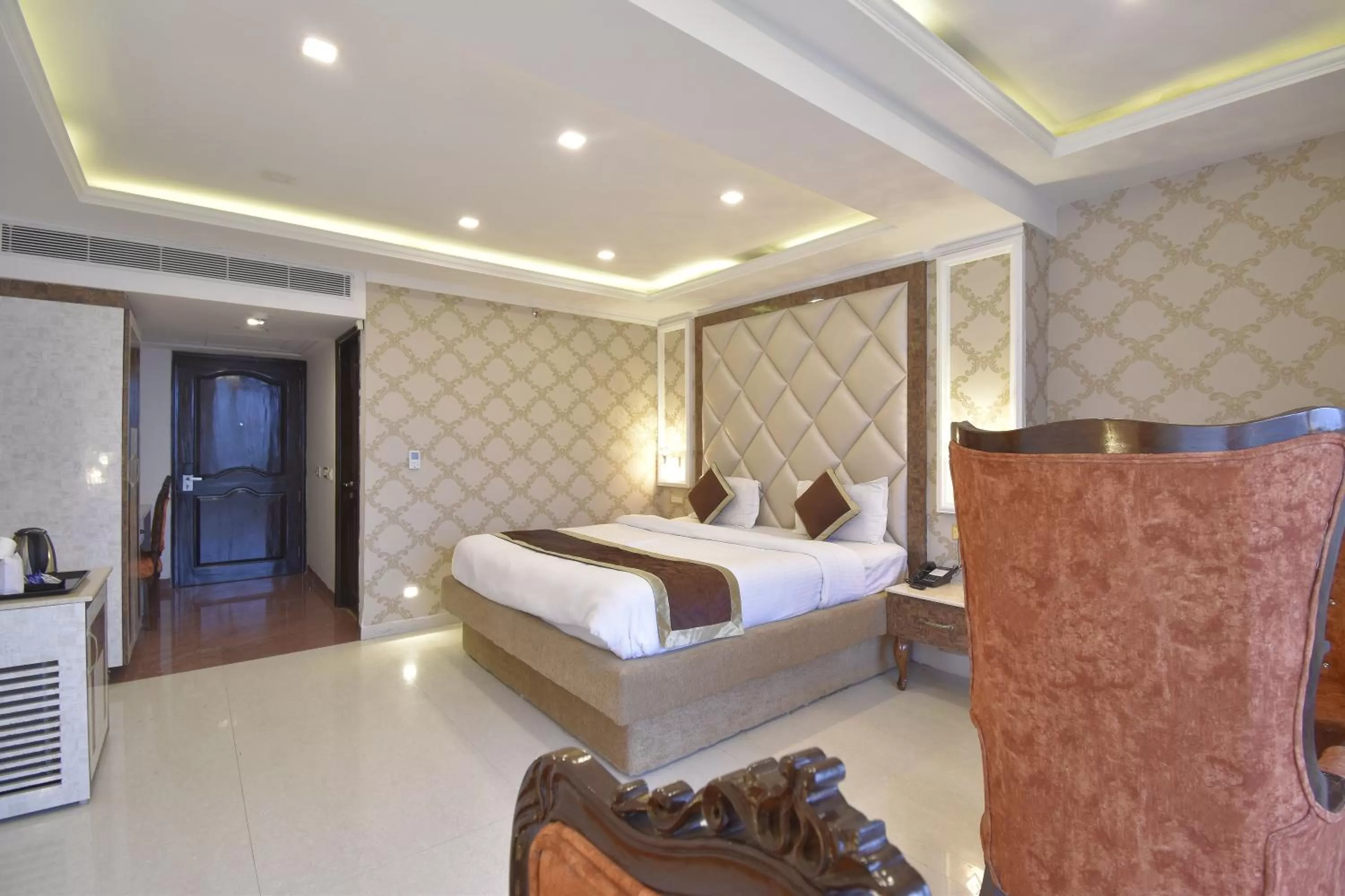 Bed in The Royal Castle AC Centralized