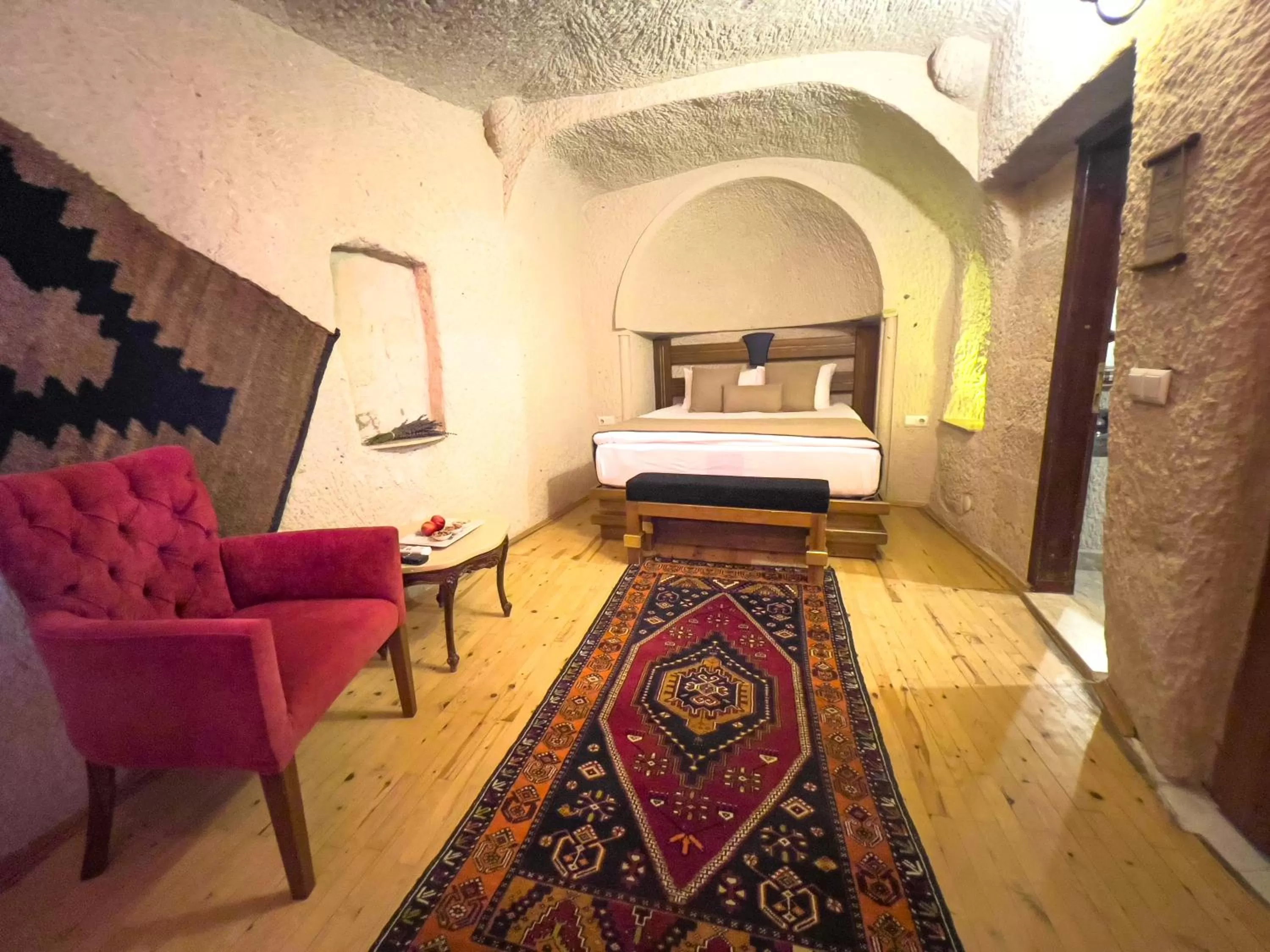 View (from property/room), Bed in Local Cave House