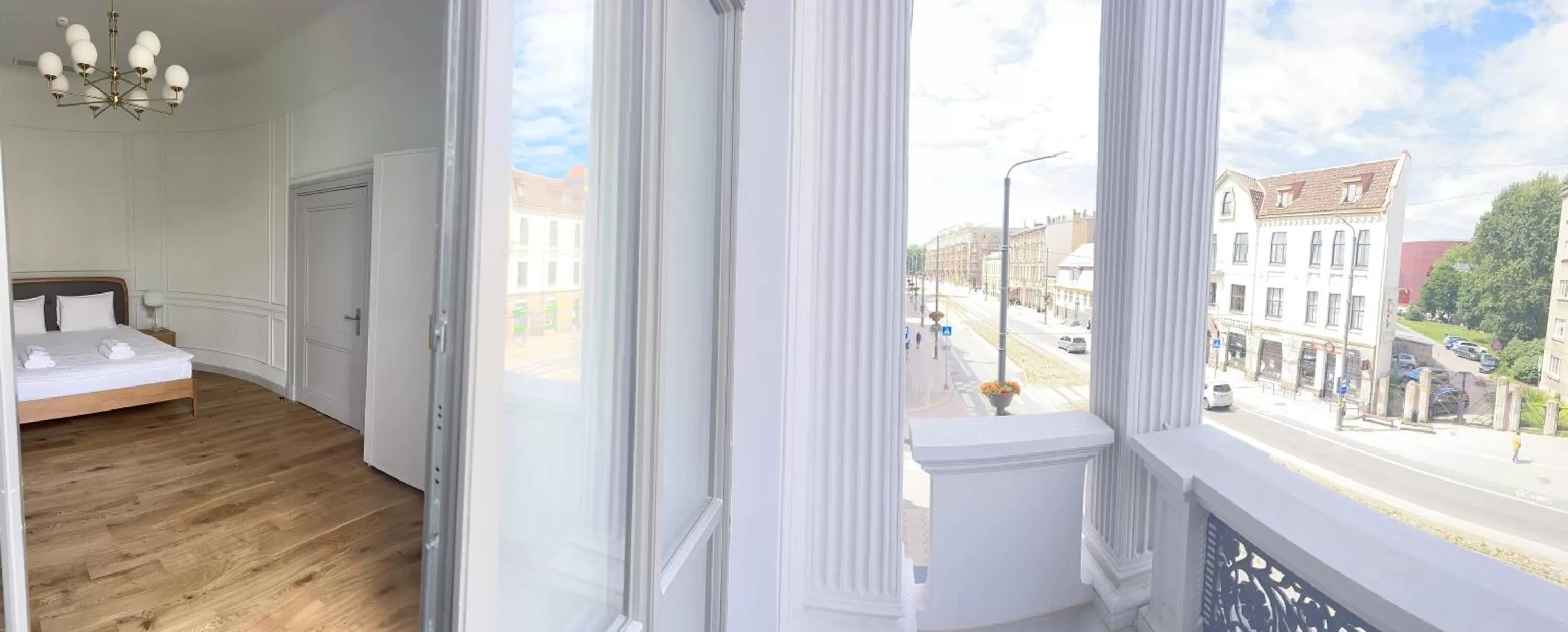 Bed in Roze Center Apartments