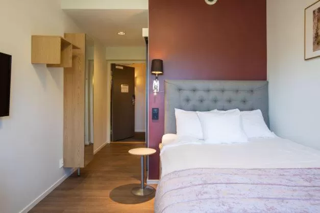 Bed in Skara Konsthotell