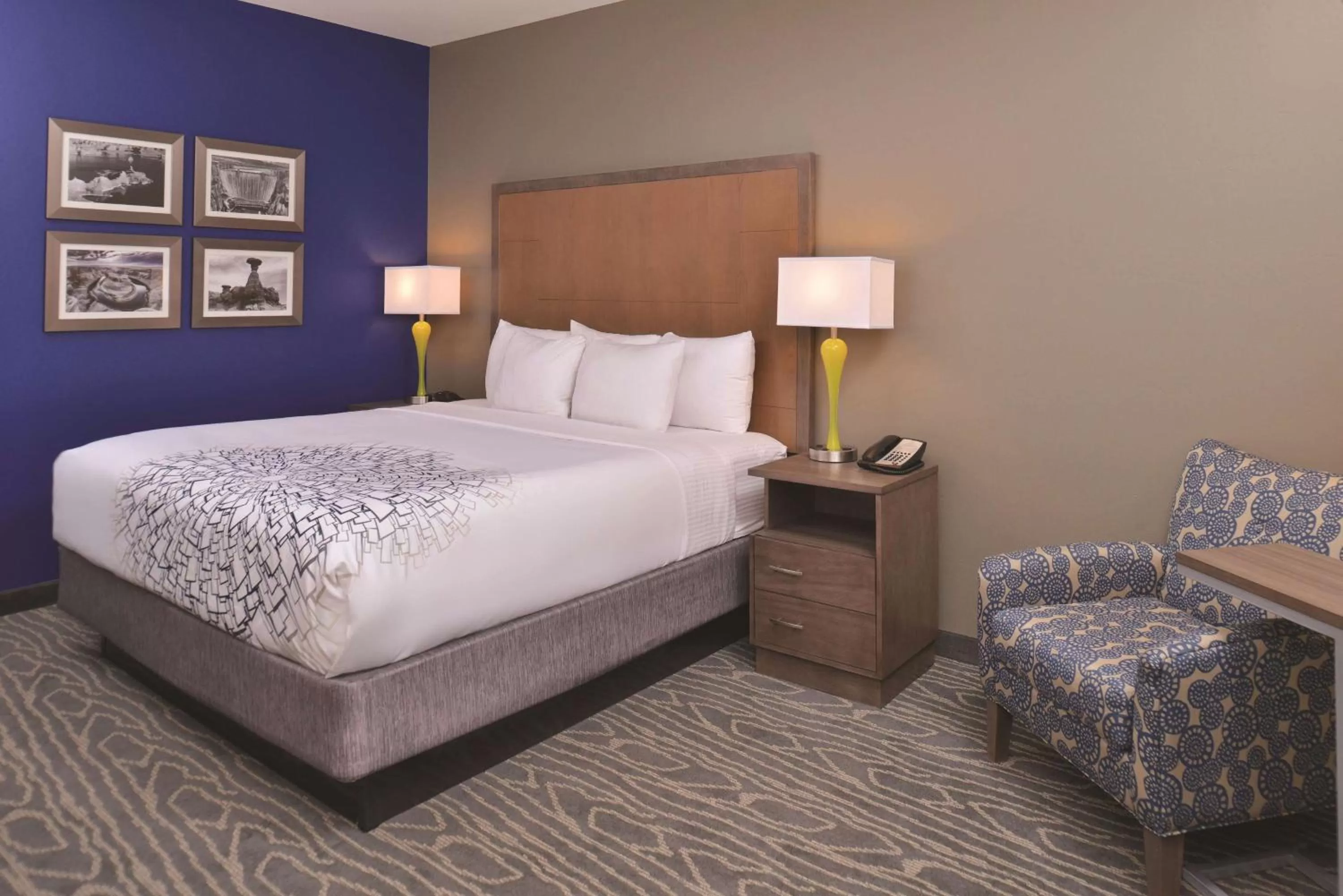 Photo of the whole room in La Quinta by Wyndham Page at Lake Powell