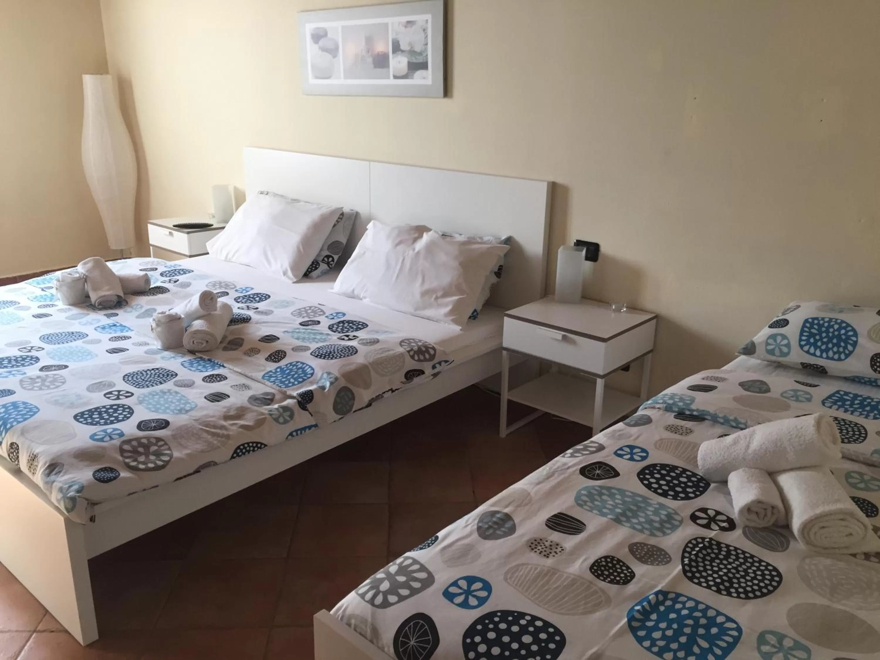 Bed in B&B Happiness in the Country