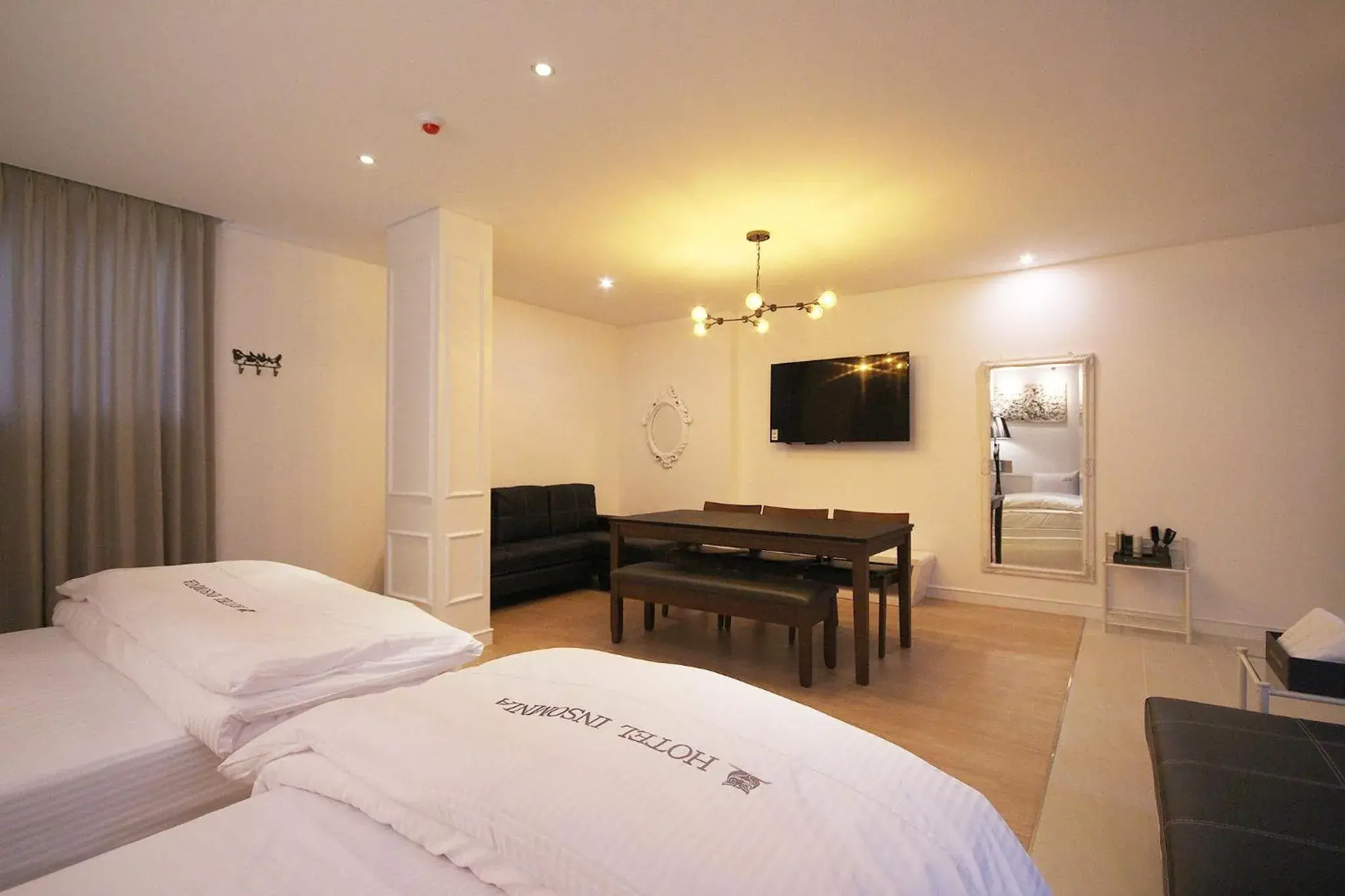 Royal Twin Suite in 호텔 인썸니아 Hotel Insomnia 失眠酒店 Royal Twin Suite in 호텔 인썸니아 Hotel Insomnia 失眠酒店