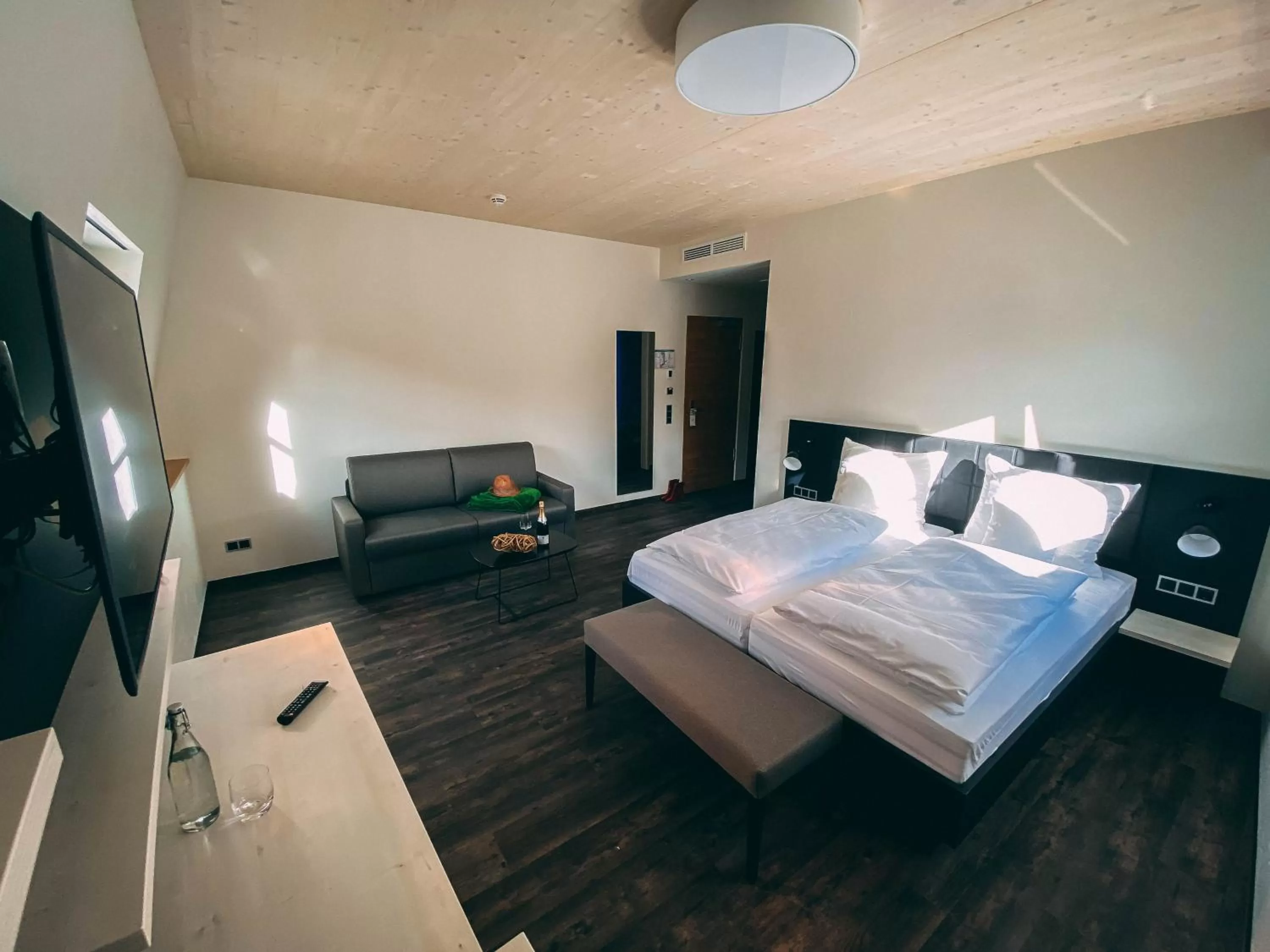 Photo of the whole room, Bed in Stadthotel Haslach