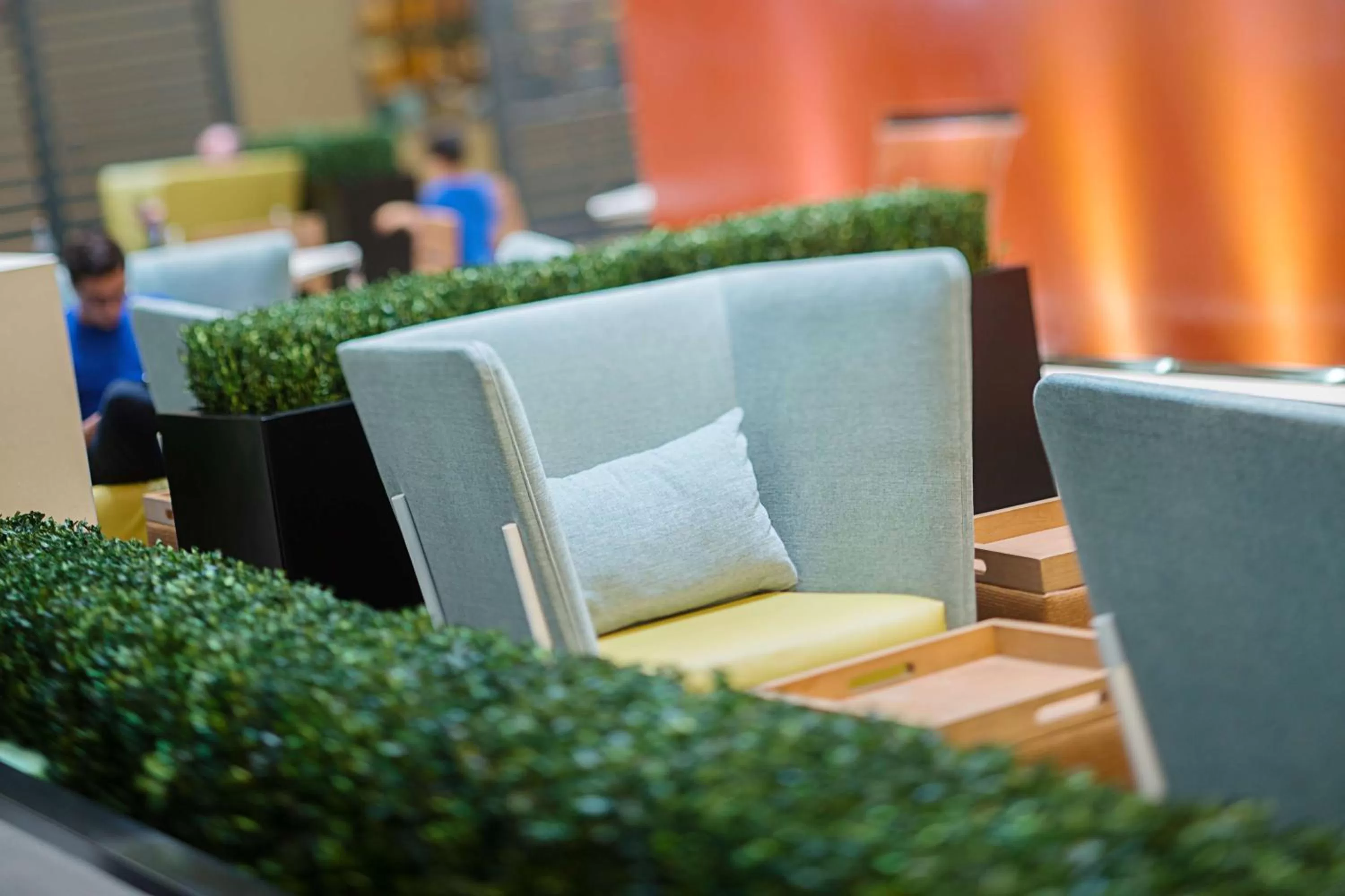 Lobby or reception in Embassy Suites by Hilton San Diego Bay Downtown