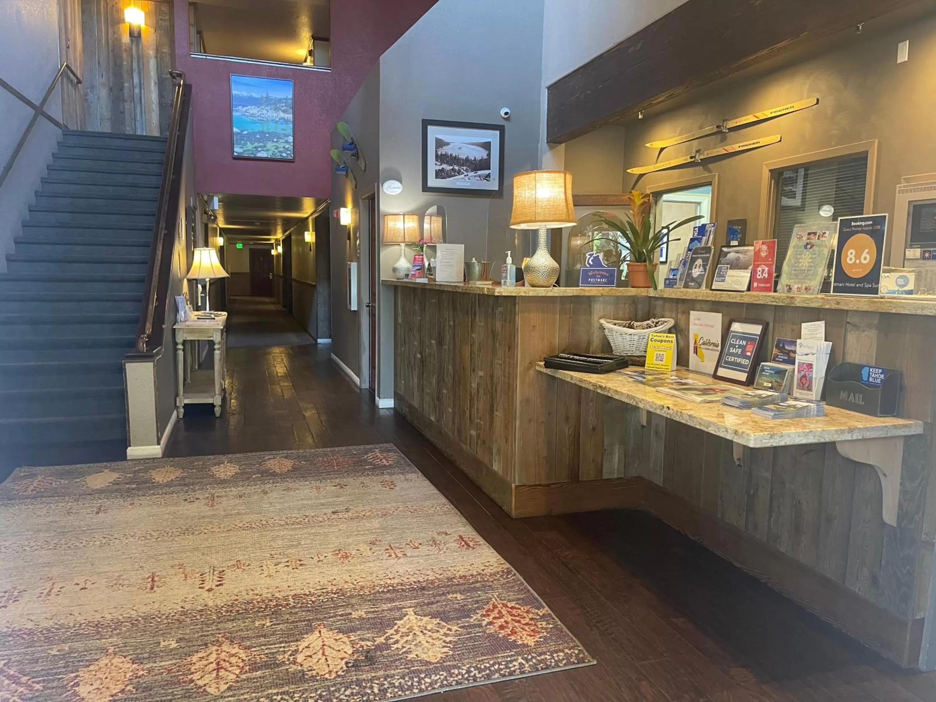 Lobby or reception in Postmarc Hotel and Spa Suites