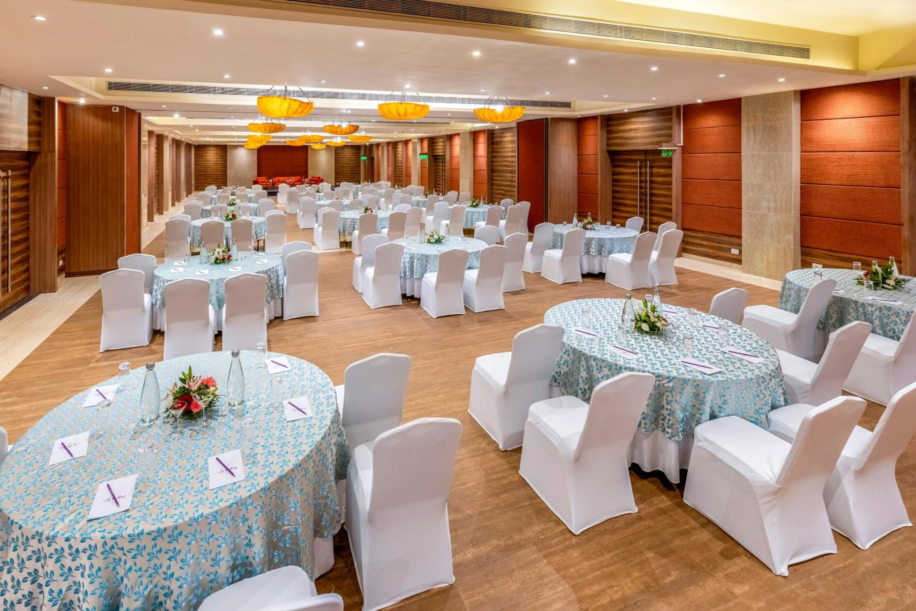 Banquet/Function facilities in Sterling Puri