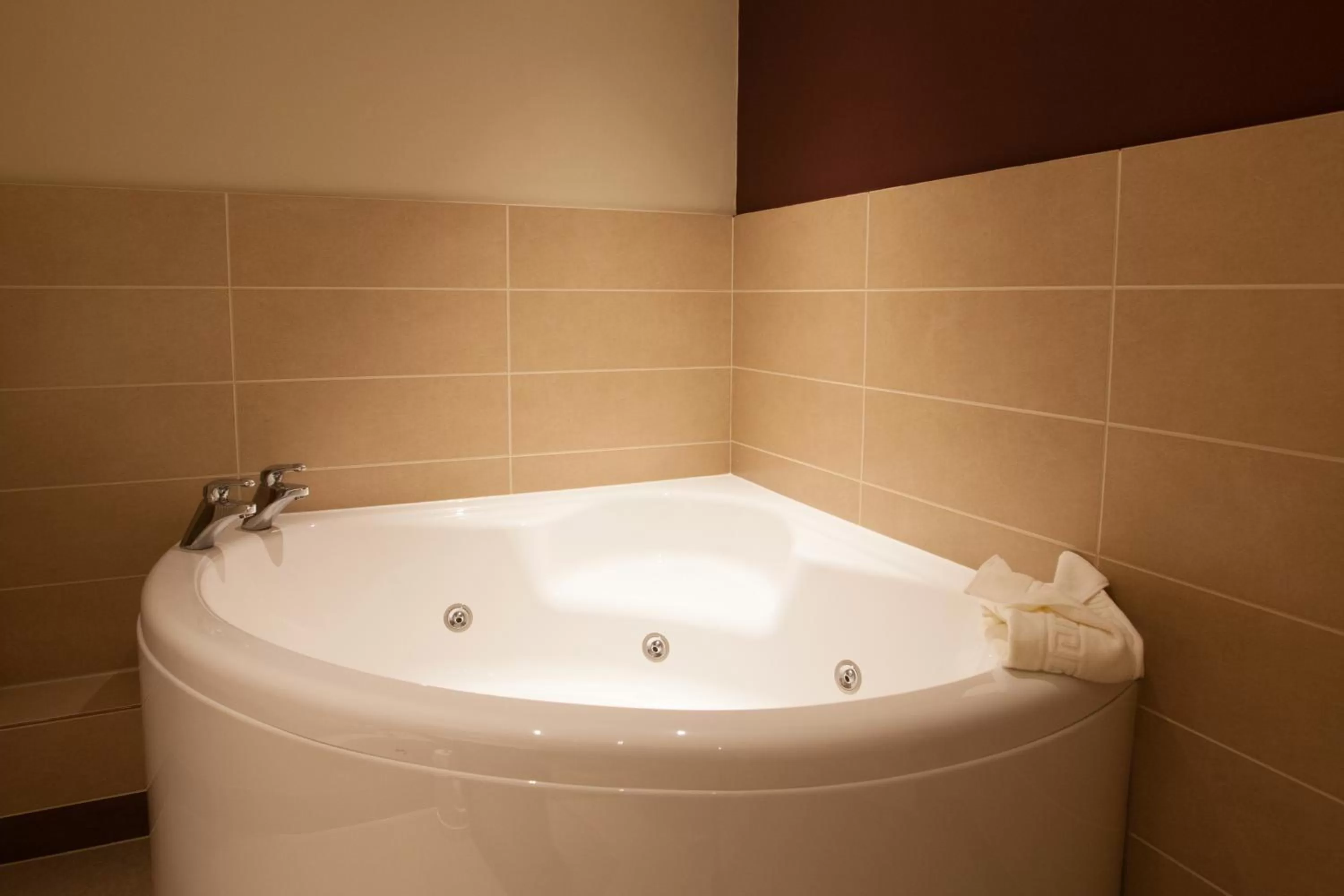 Bathroom in The Gables Hotel