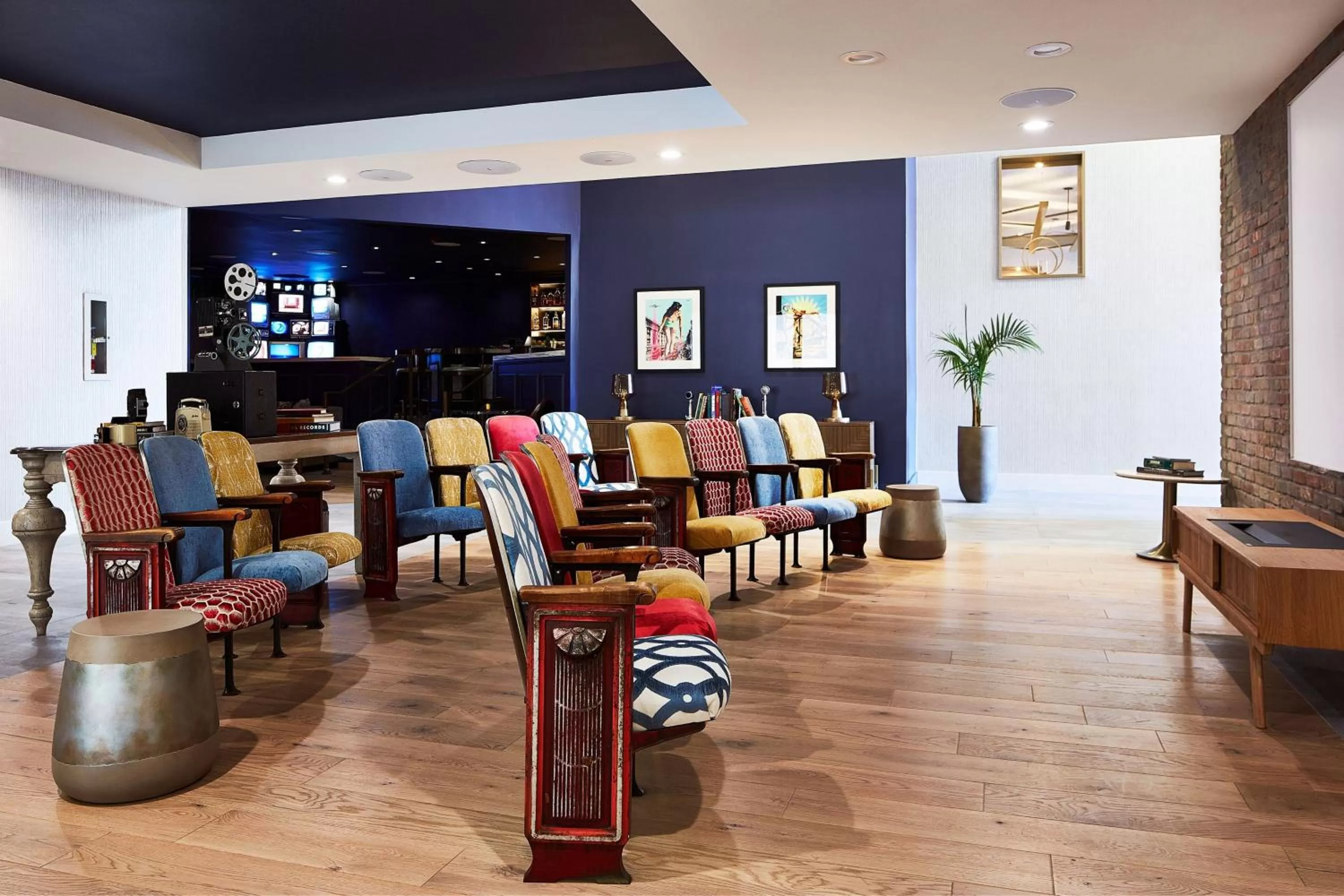 Lounge or bar in Hotel Dena, Pasadena Los Angeles, a Tribute Portfolio Hotel