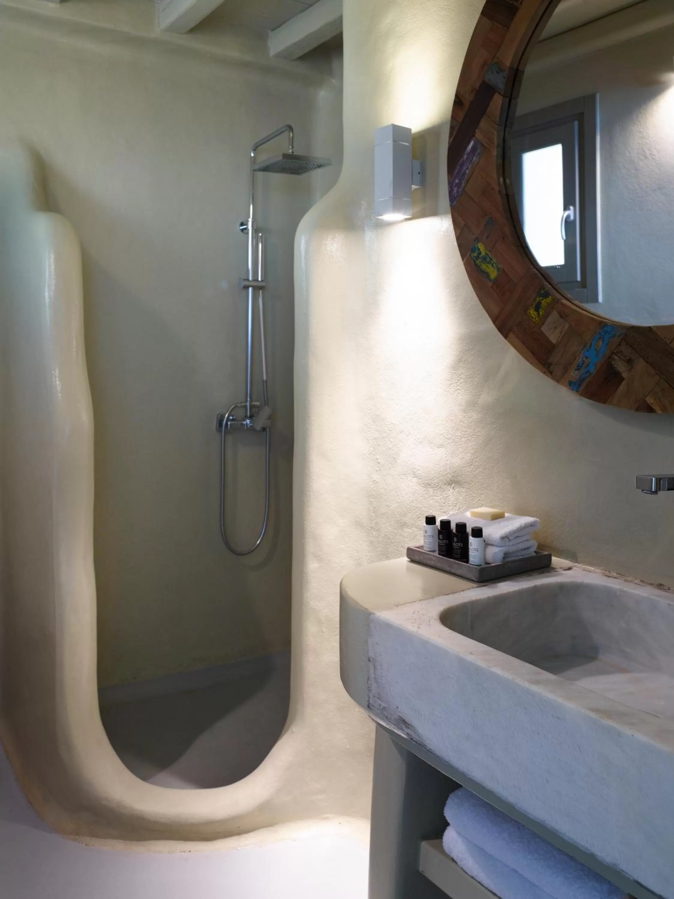 Shower in Aeolis Tinos Suites