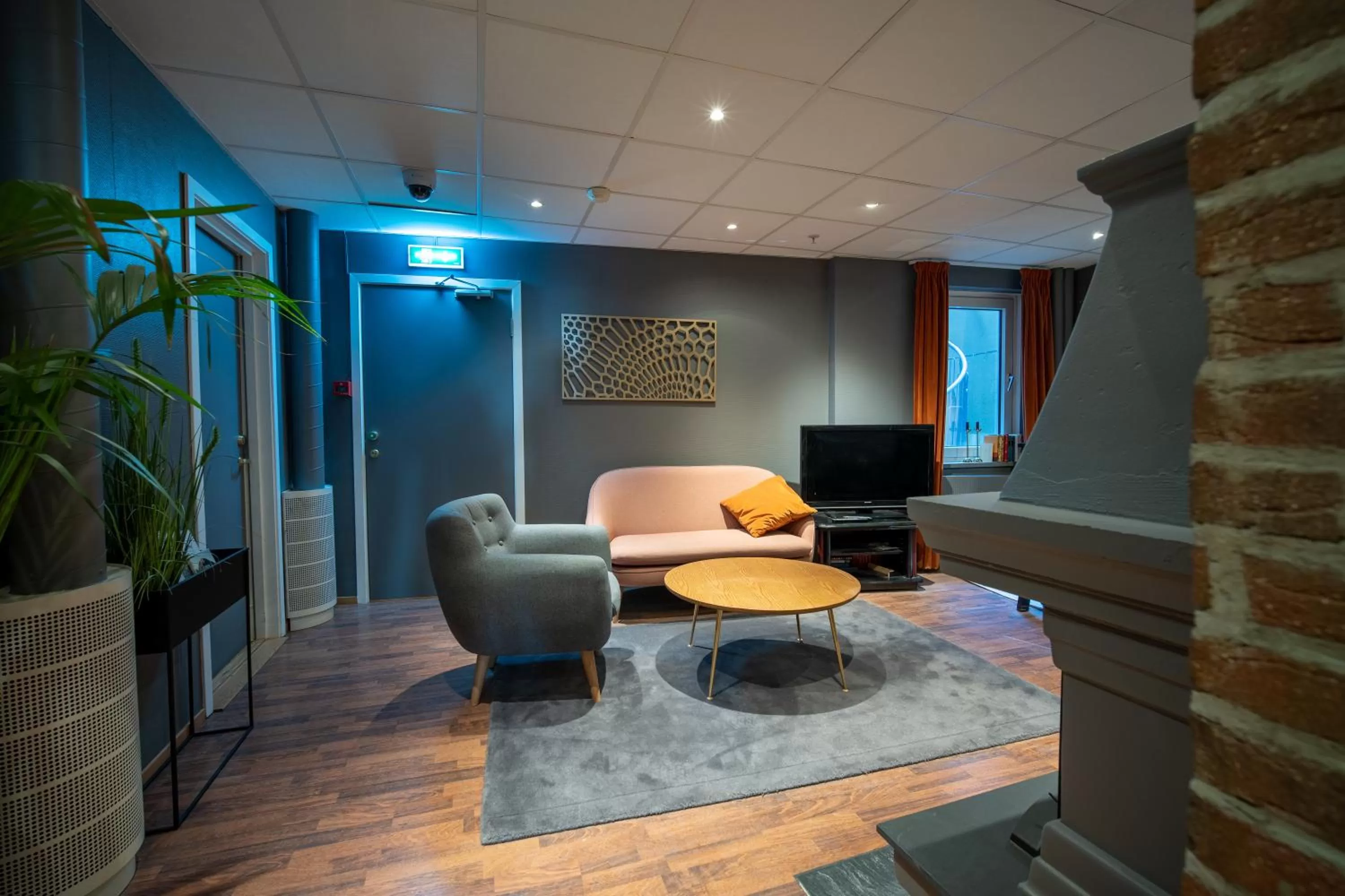 Living room in Enter Amalie Hotel