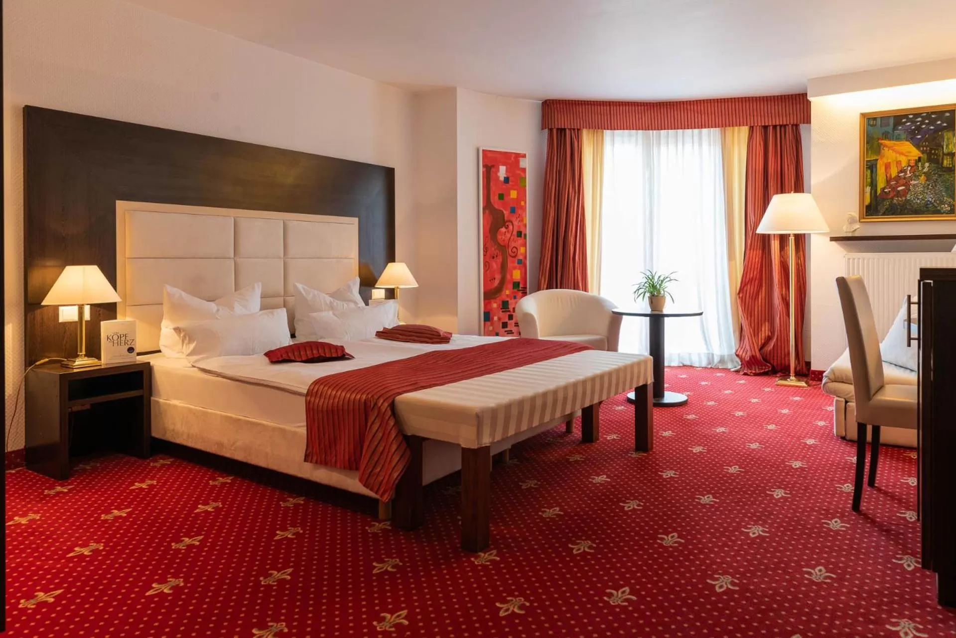 Photo of the whole room, Bed in Central Boutique Hotel